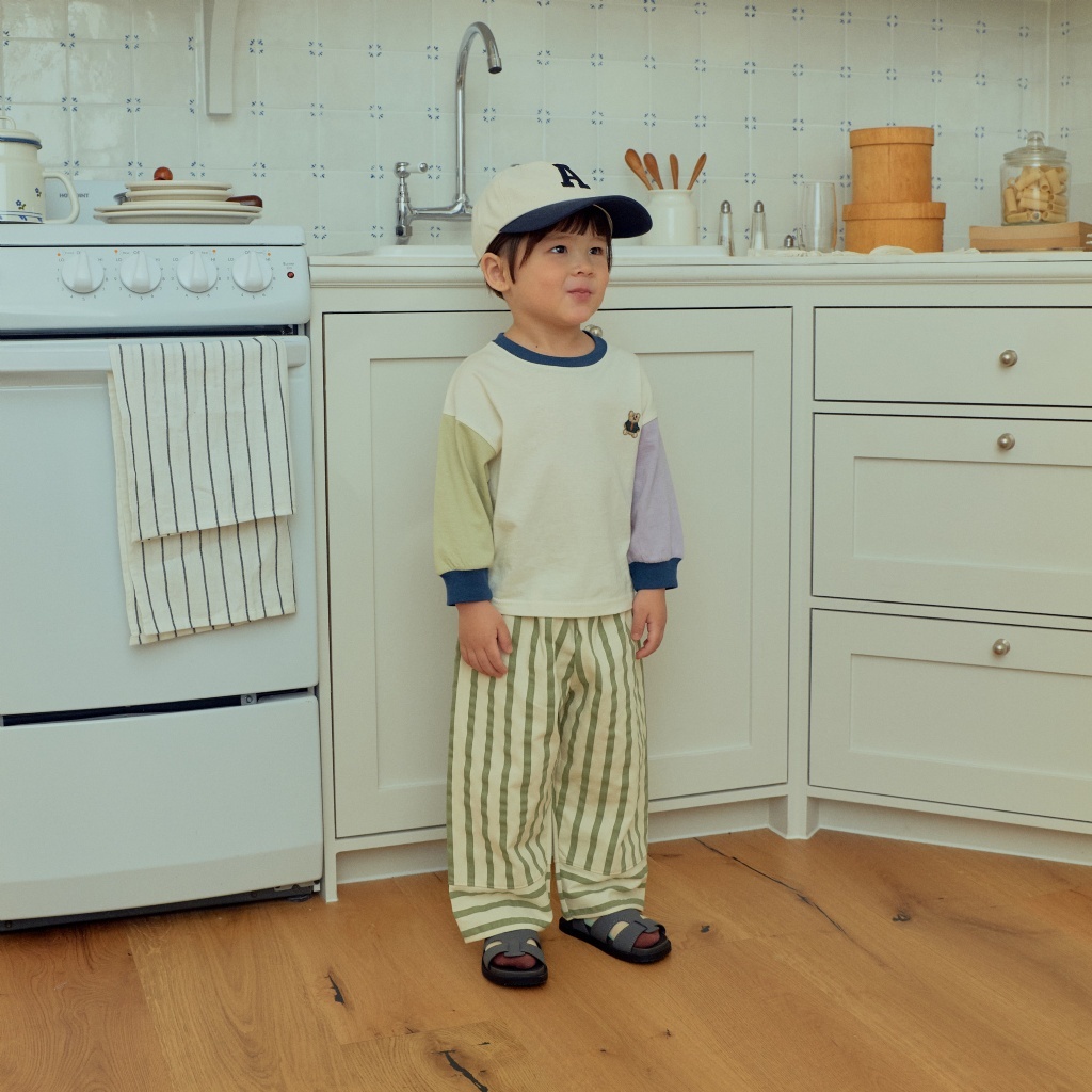 正韓春 1stblue 刺繡熊熊長袖上衣