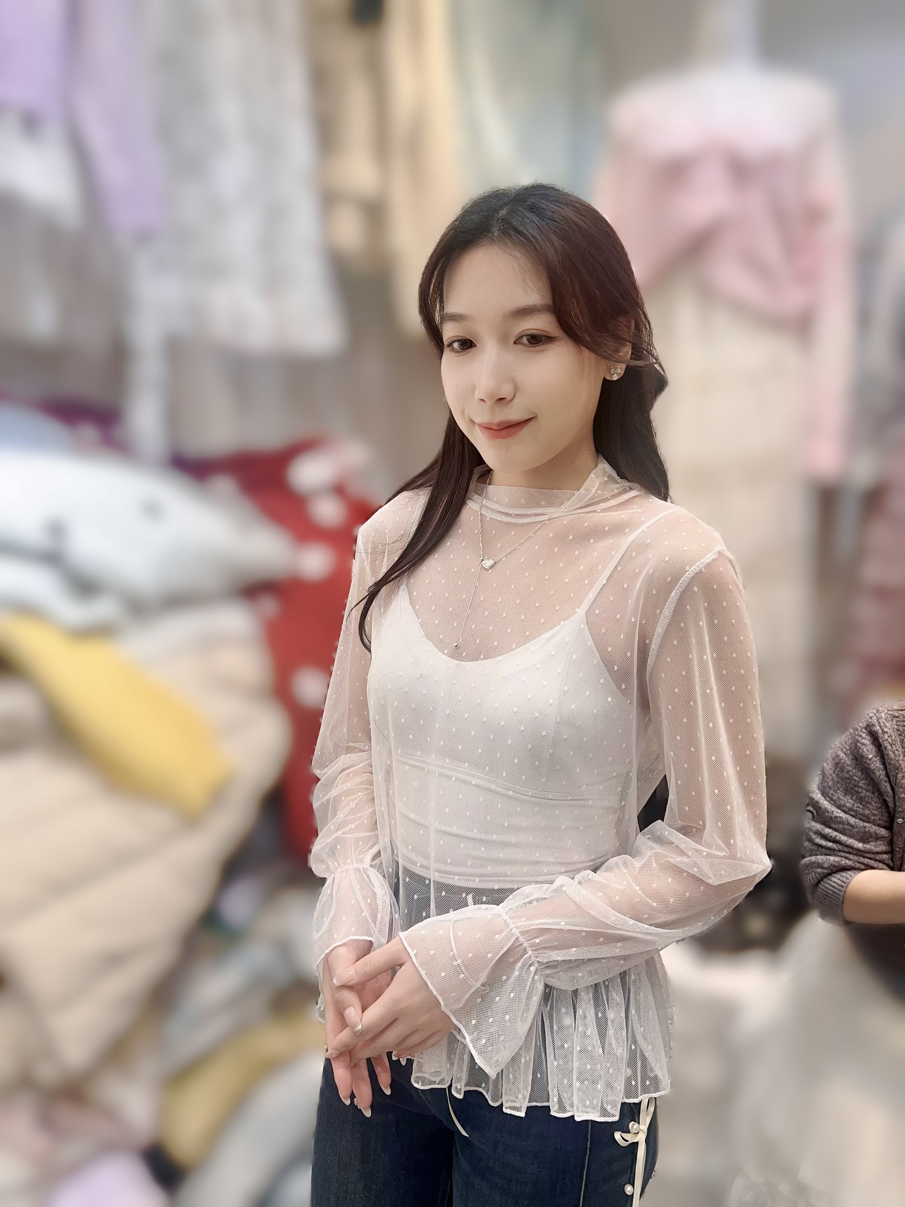 J20 胸 40 -49 長 23  $399 (一口價)