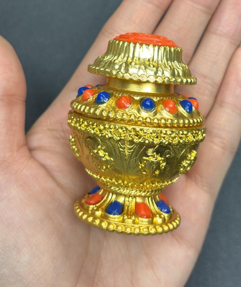 AG260115-Y19-DU251114502慧寶黃銅寶瓶平頂寶瓶(需留中文全名，已包大寶法王開光證+布袋和雍和宮開光，不提供開光視頻，3月頭到貨只限尖沙咀門店自取）