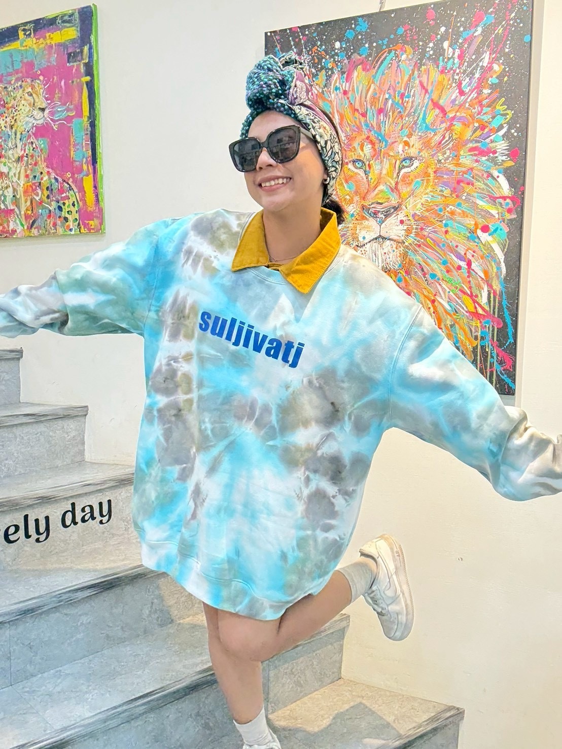 慕慕卡樂 / ice dyed 冰染大學T / 油畫水池 5L