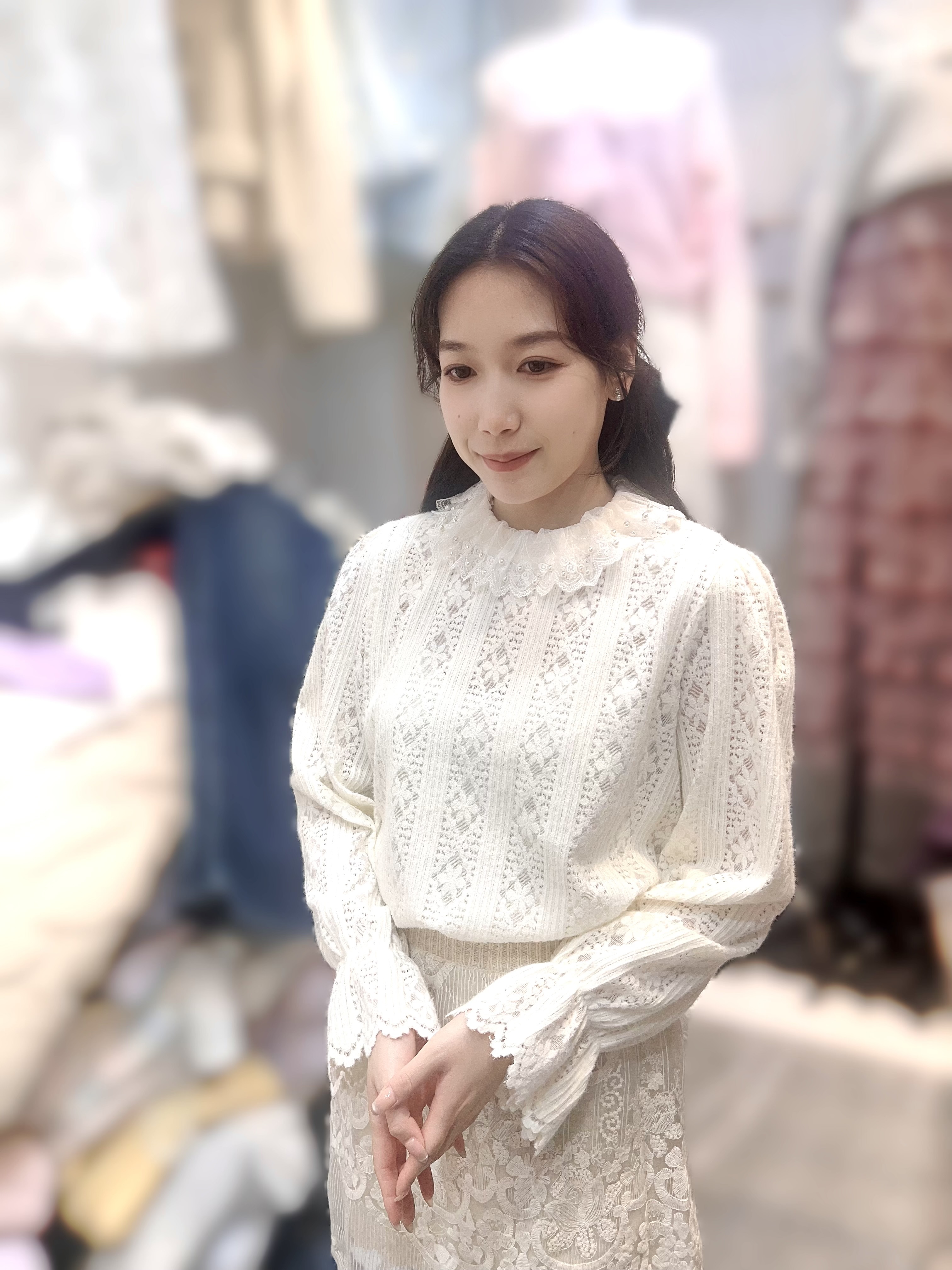 J43 胸39-43 長23.5 $349 (一口價)