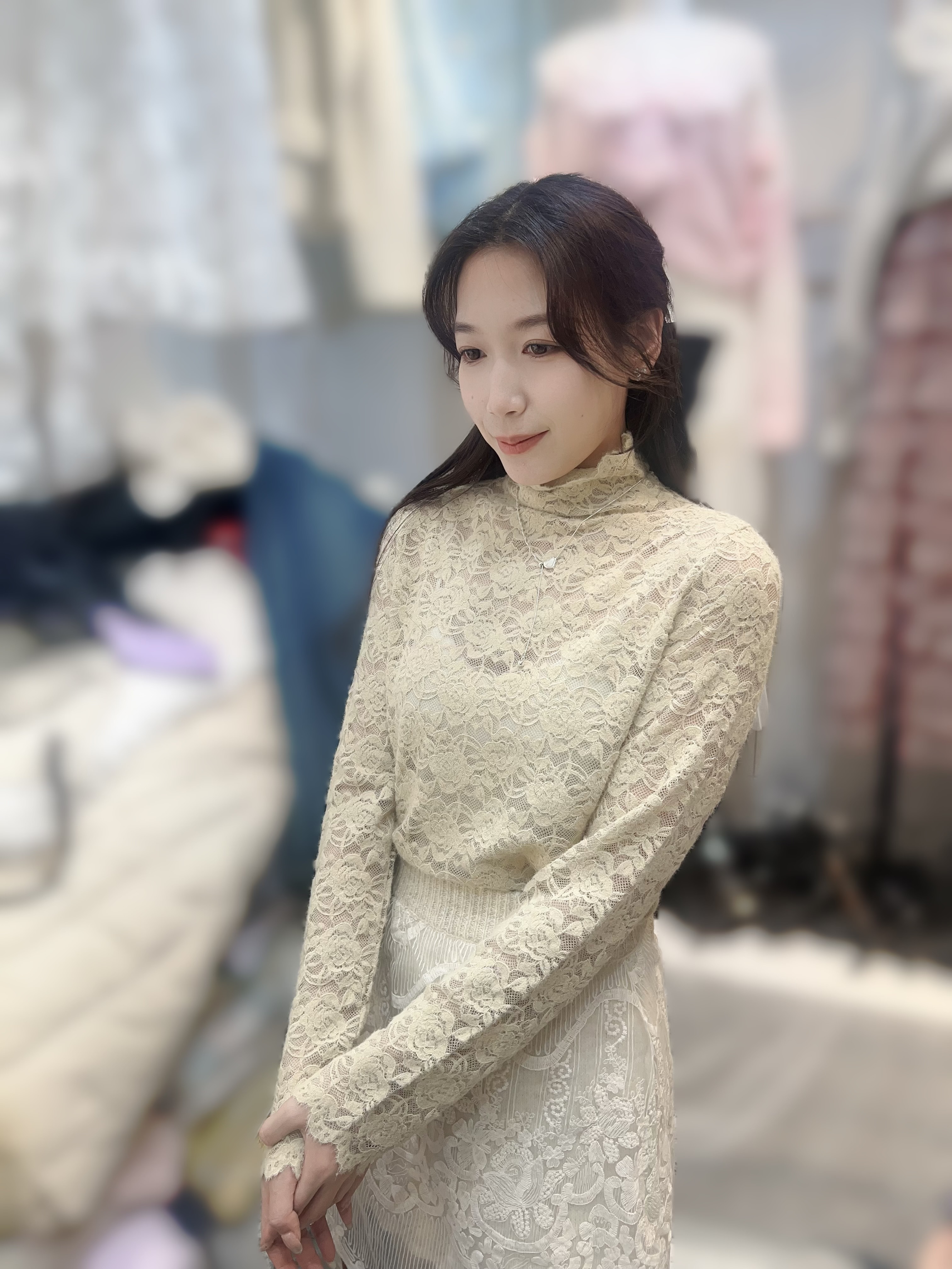 J45 胸34-43 長 23 $  (一口價)