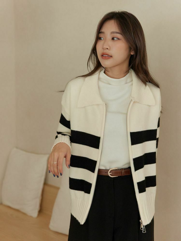 條紋配色拉鏈針織外套