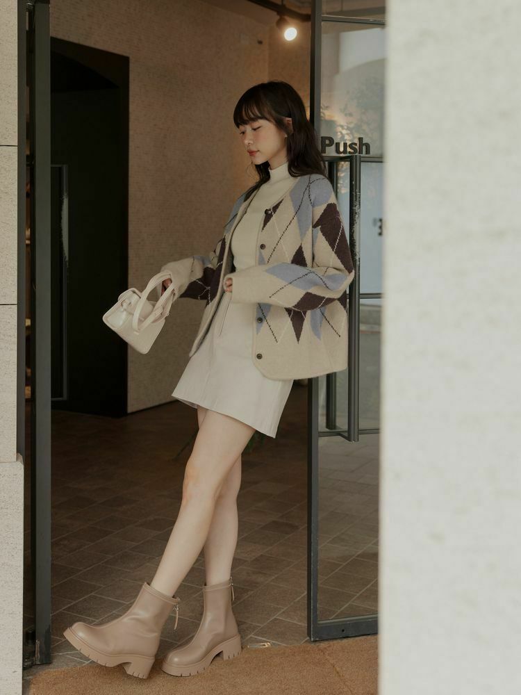 好穿推薦 軟綿綿厚底短筒靴