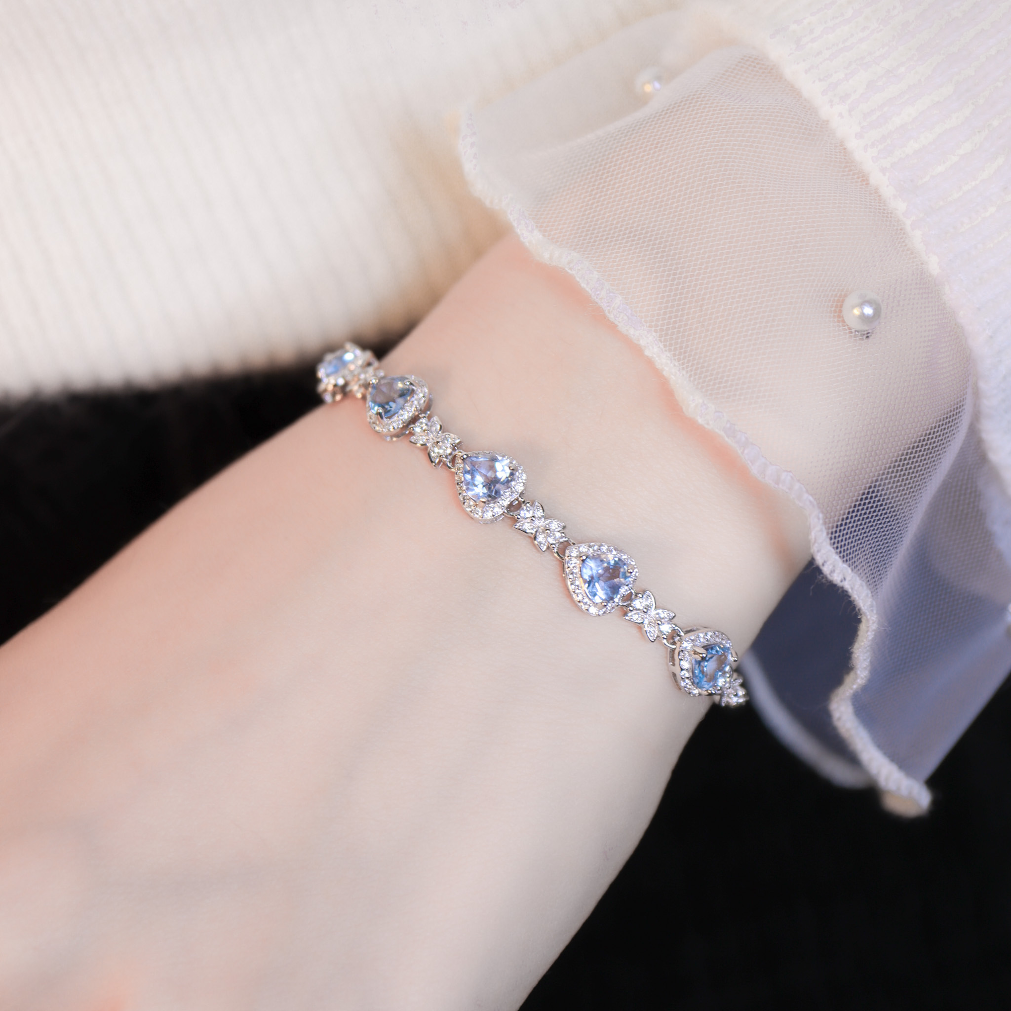 | 925純銀・托帕石 | 真誠愛意軟手鐲| BR1475 |