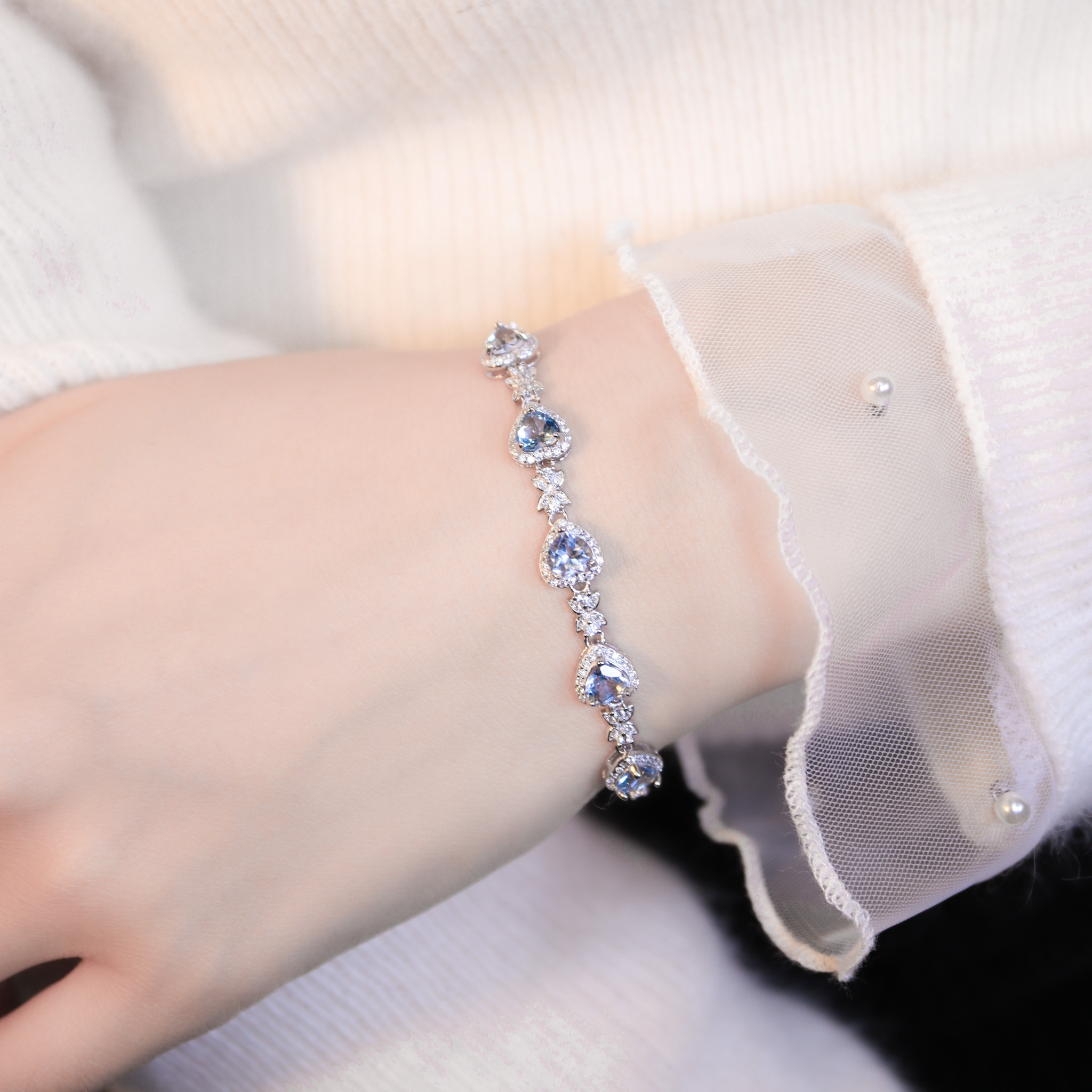 | 925純銀・托帕石 | 真誠愛意軟手鐲| BR1475 |