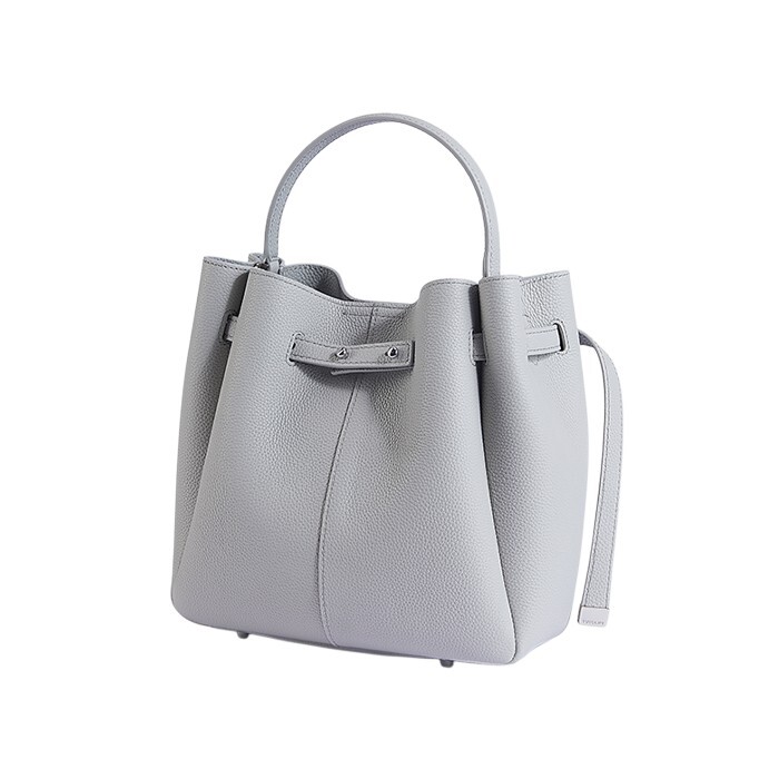 CLASSICO 飾扣斜背袋