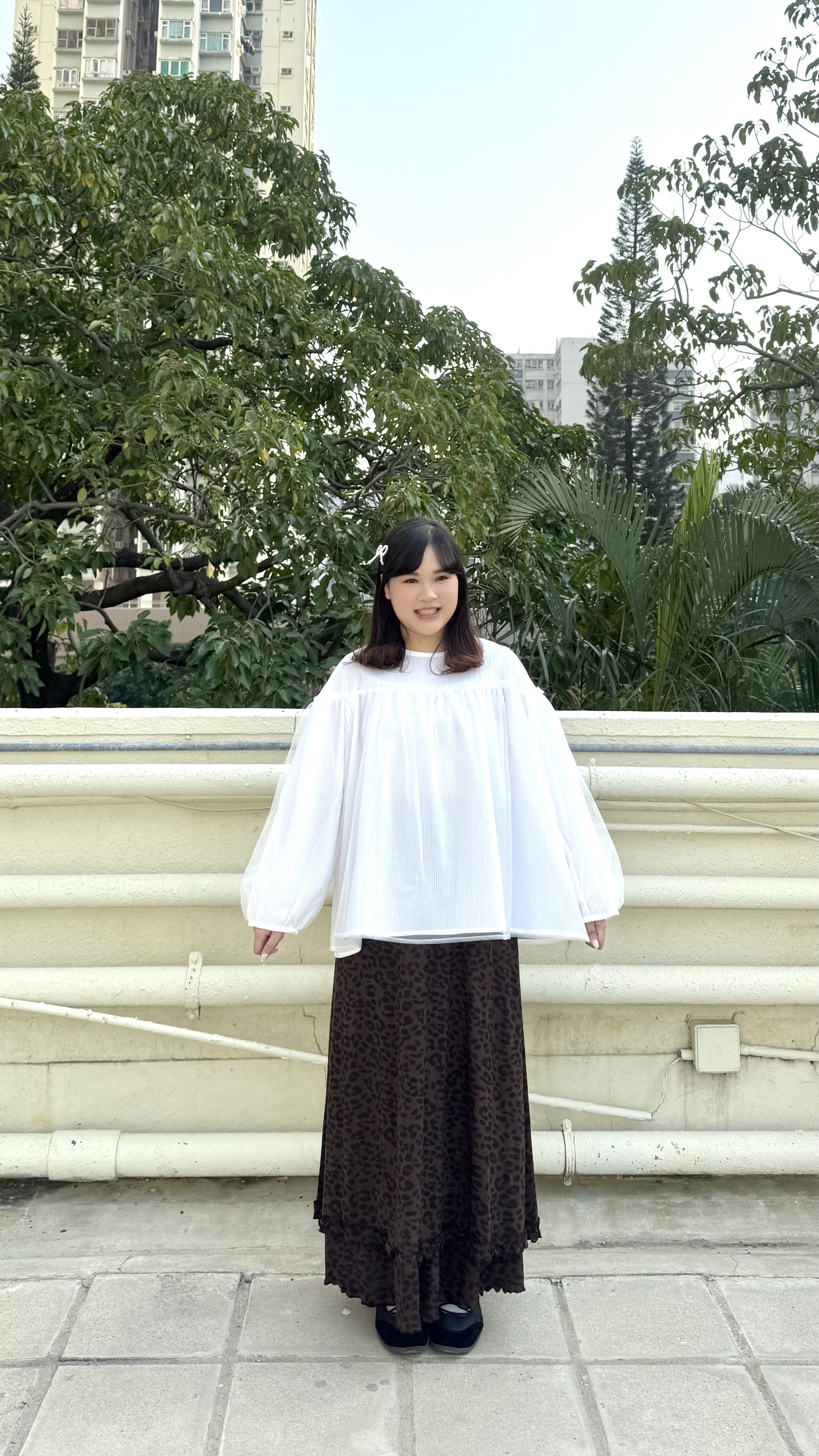 暗直紋拼紗恤衫