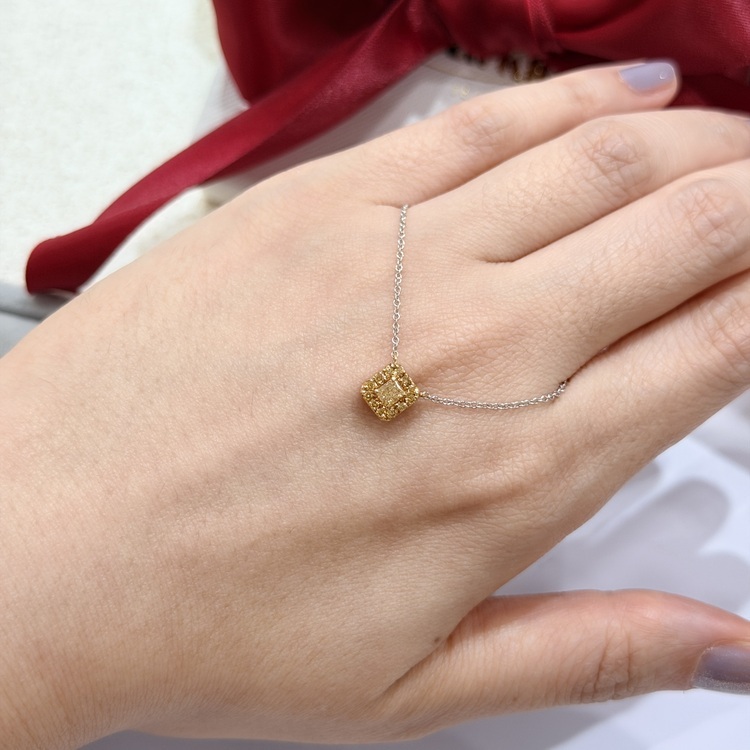 方型黃鑽鑽石頸鏈