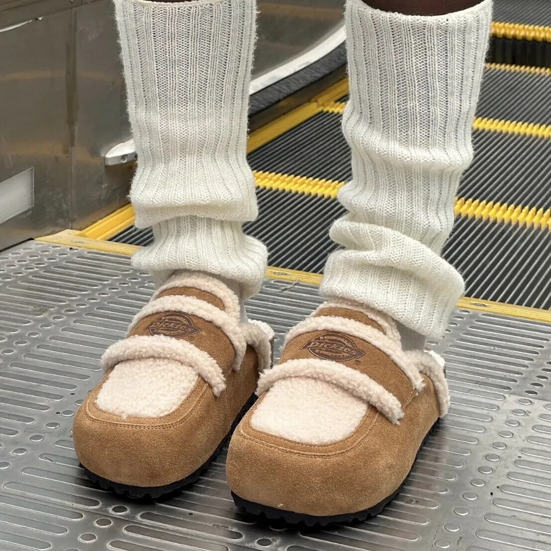 <不管多賠‼就是要清🔥> 零碼-25cm-Dickies 毛毛 厚底 穆勒鞋 焦糖