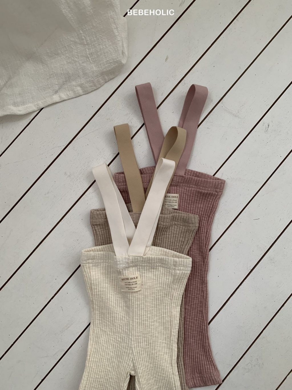 正韓春bebeholic 嫩嬰吊帶喇叭褲