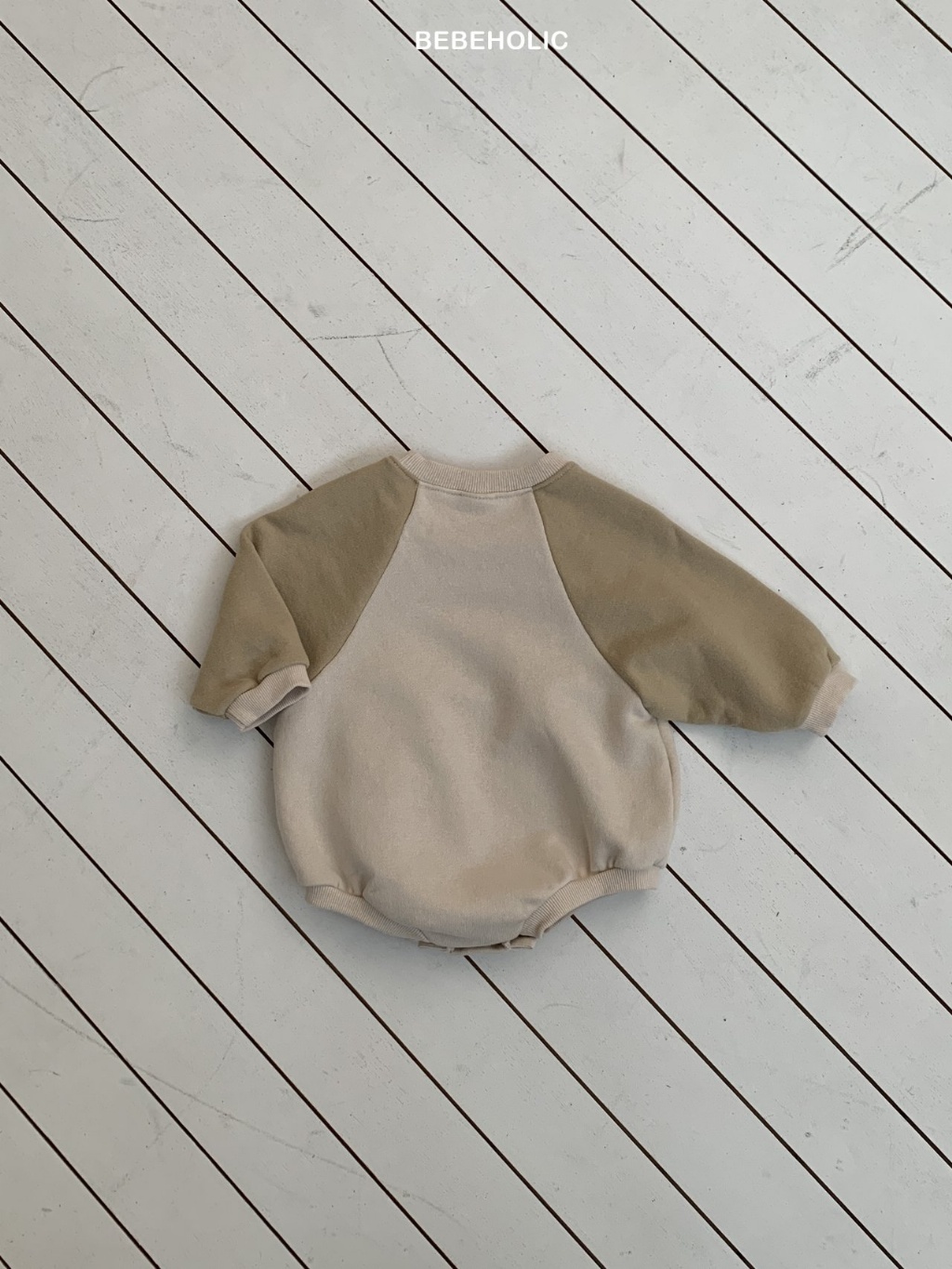 正韓春bebeholic 嫩嬰拼色長袖包屁衣