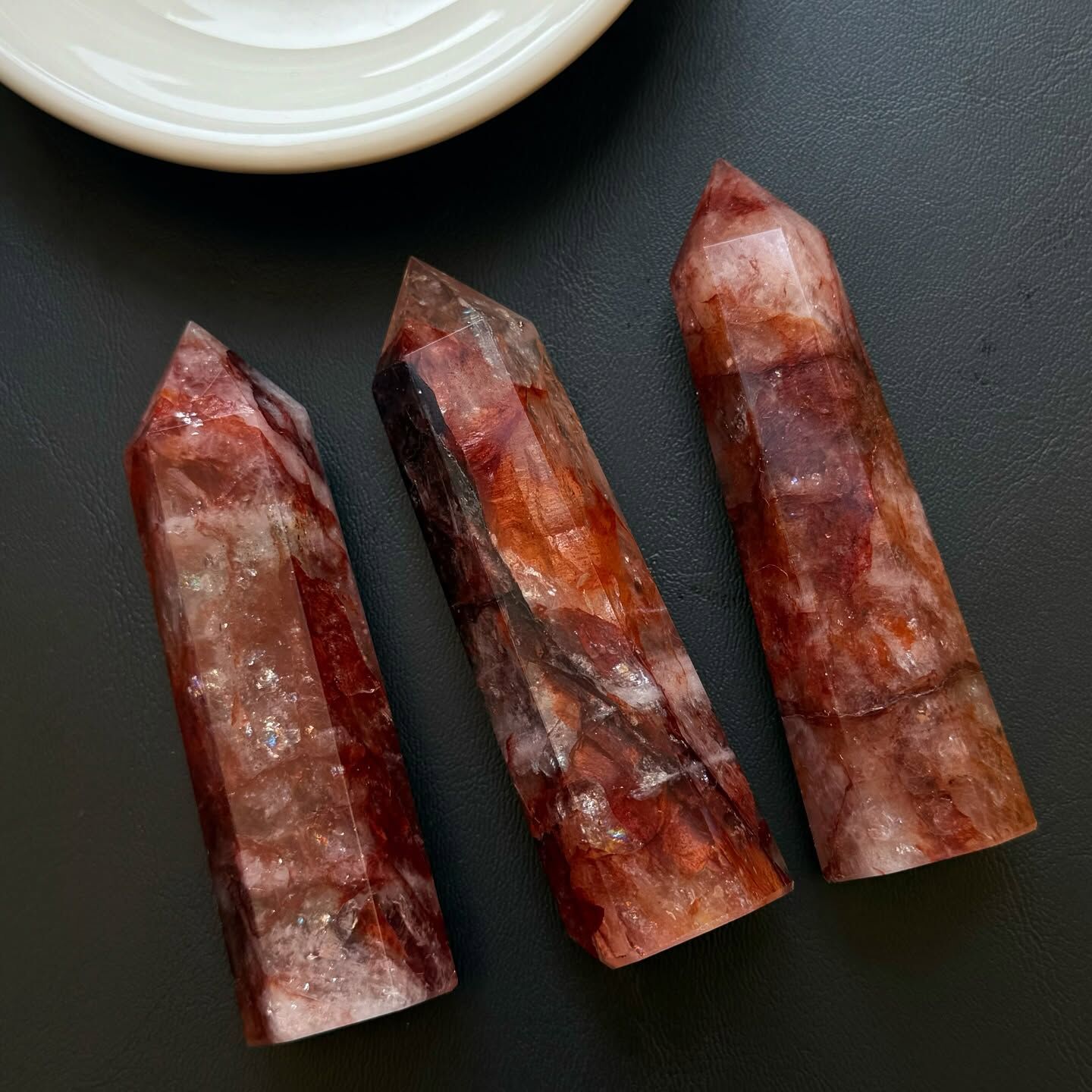 [原石] 紅膠花 水晶柱