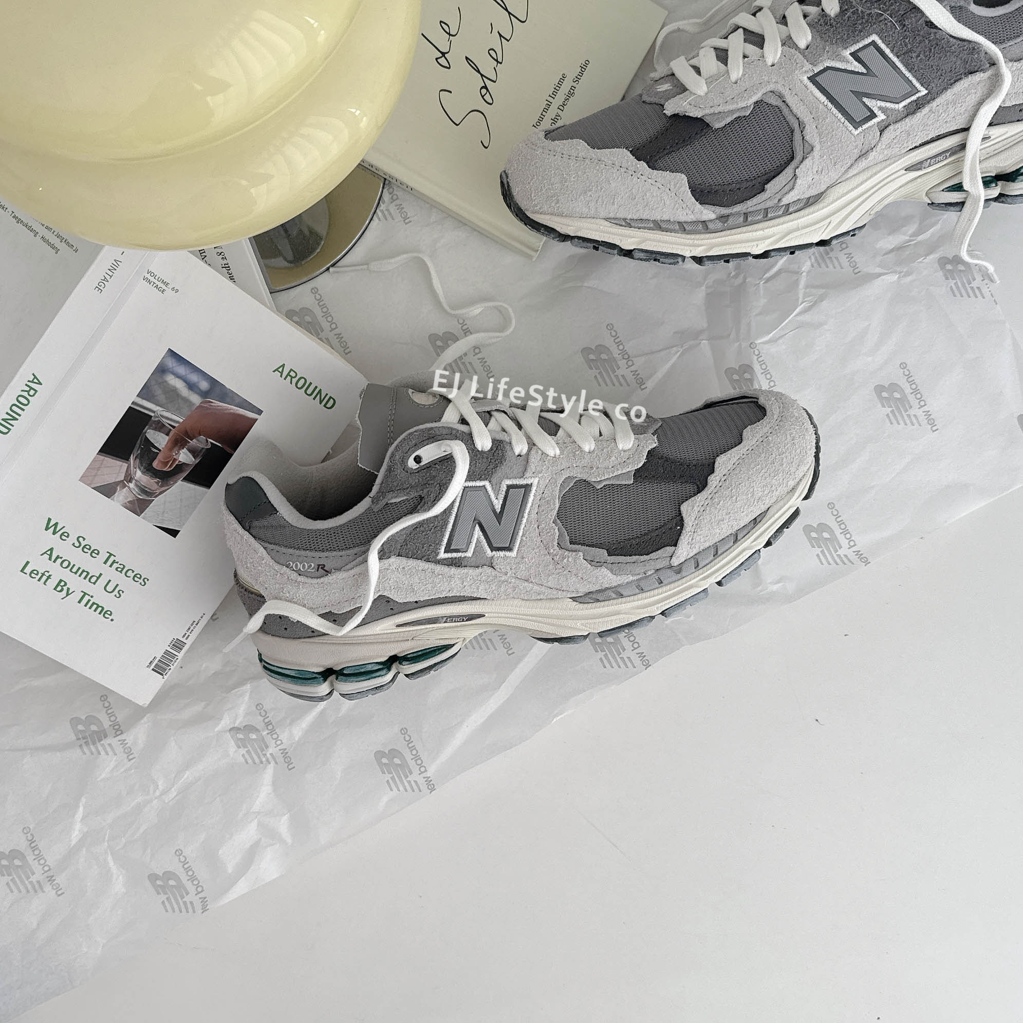 <奇蹟補貨‼️> NEW BALANCE 2002R NB 破壞解構 撕裂設計 破碎 雲雨灰 灰白 奶油白 男鞋 M2002RDA / 現貨