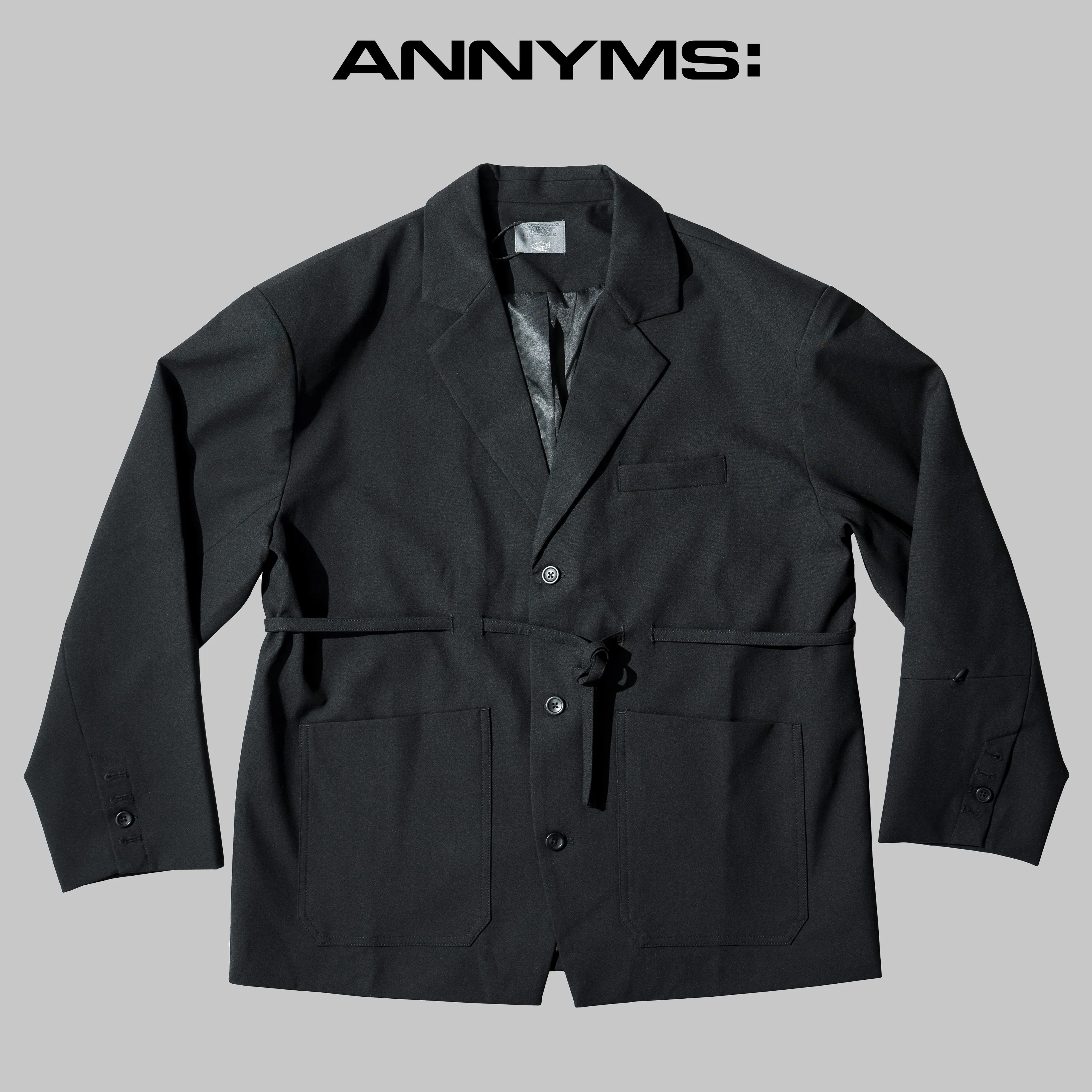 【車庫服飾】AT x AGILITY / Strap Blazer 綁帶 西裝外套 [AA-J01]