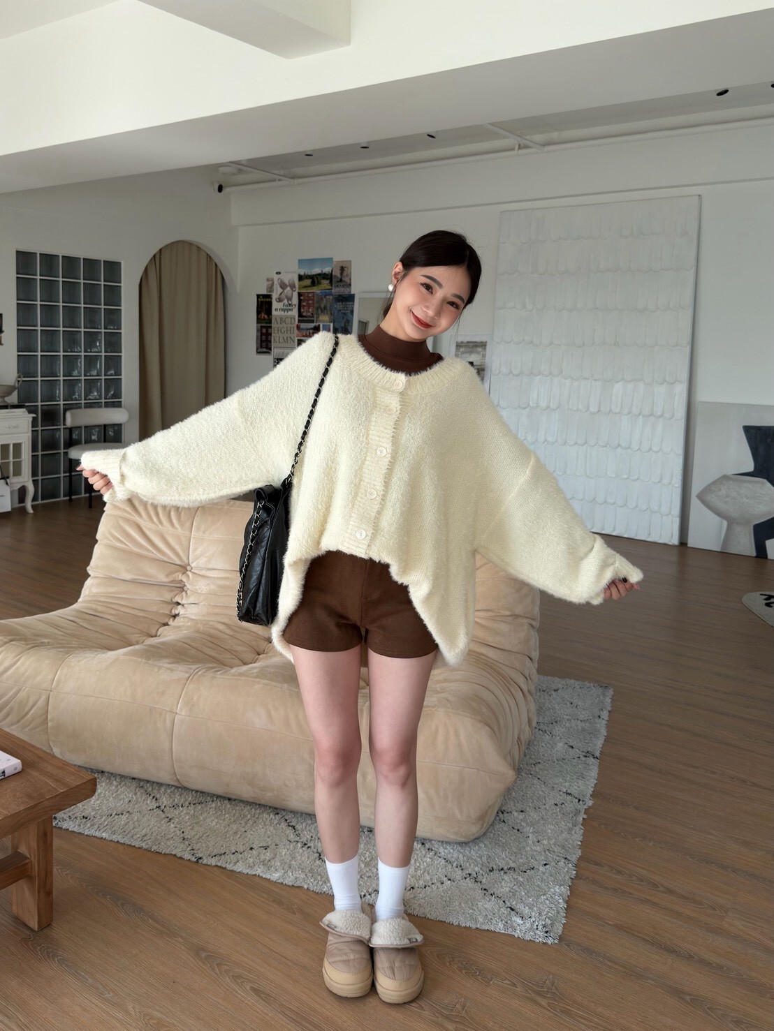 慵懶排釦毛毛針織外套