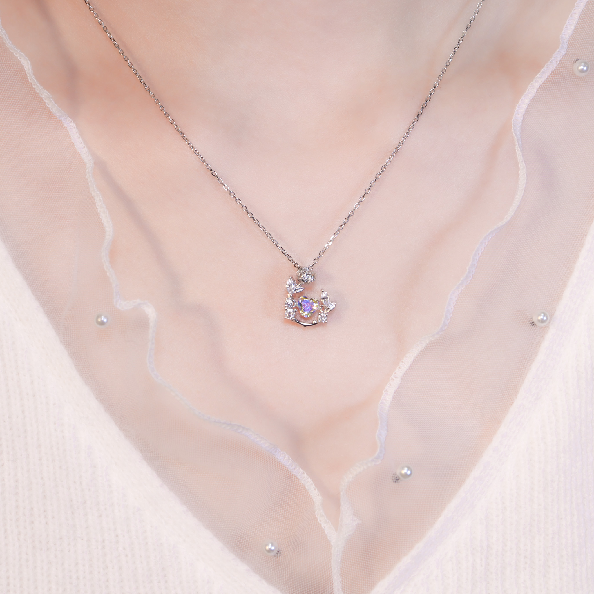 | 925純銀・厚鍍白金・琉璃 | 懸浮玫瑰小夢項鍊 | NE1559 |