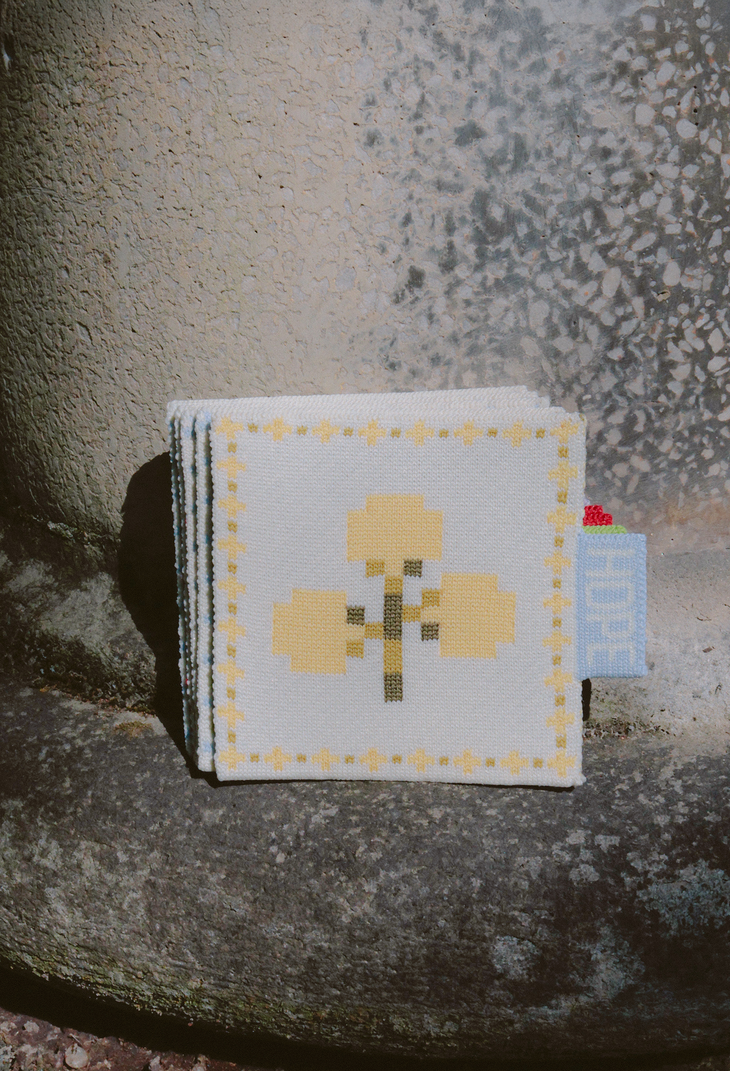 【花履獨家設計】花履環保針織杯墊（一組２個／款式隨機）