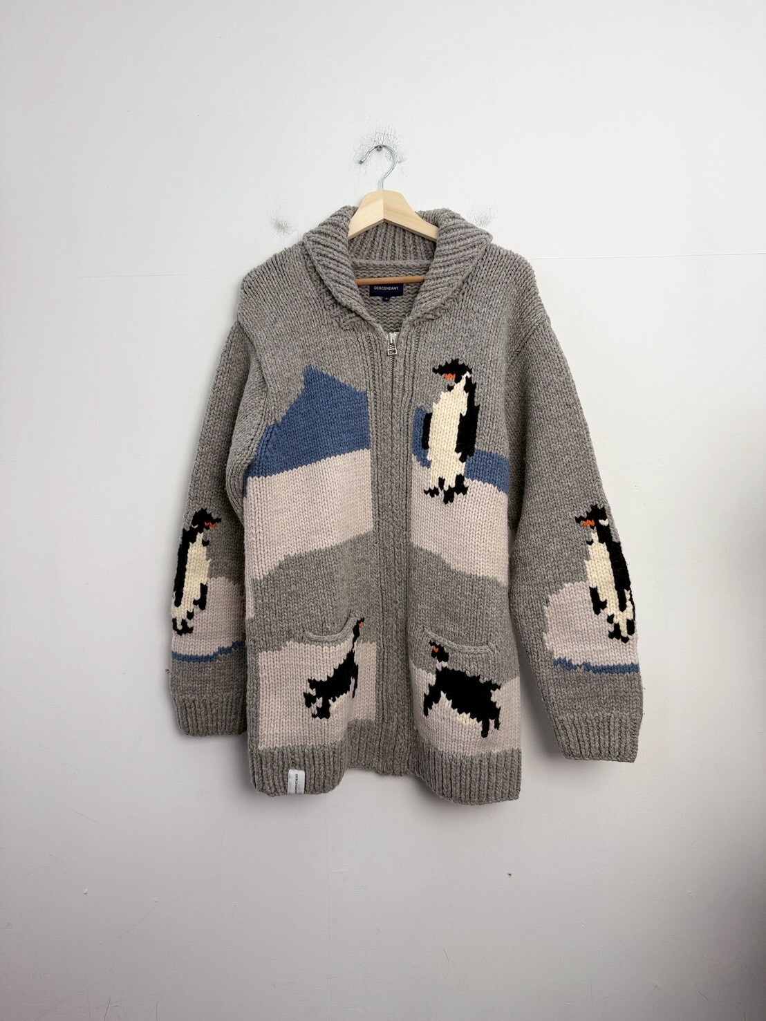 DESCENDANT MANCHOT COWICHAN KNIT cardigan made of wool SIZE 3