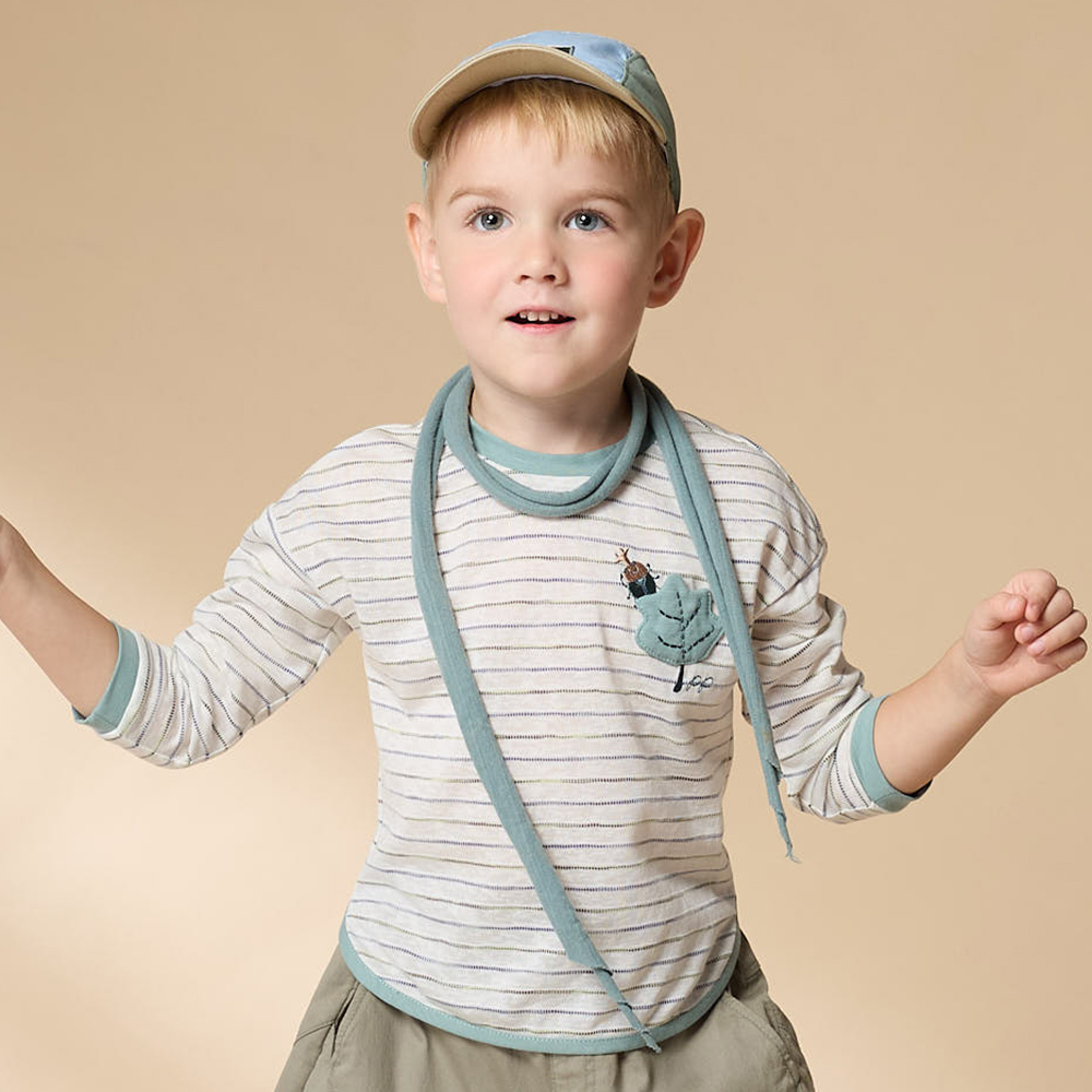 PIPPY春意綠葉可愛獨角仙圓領長袖上衣 米白