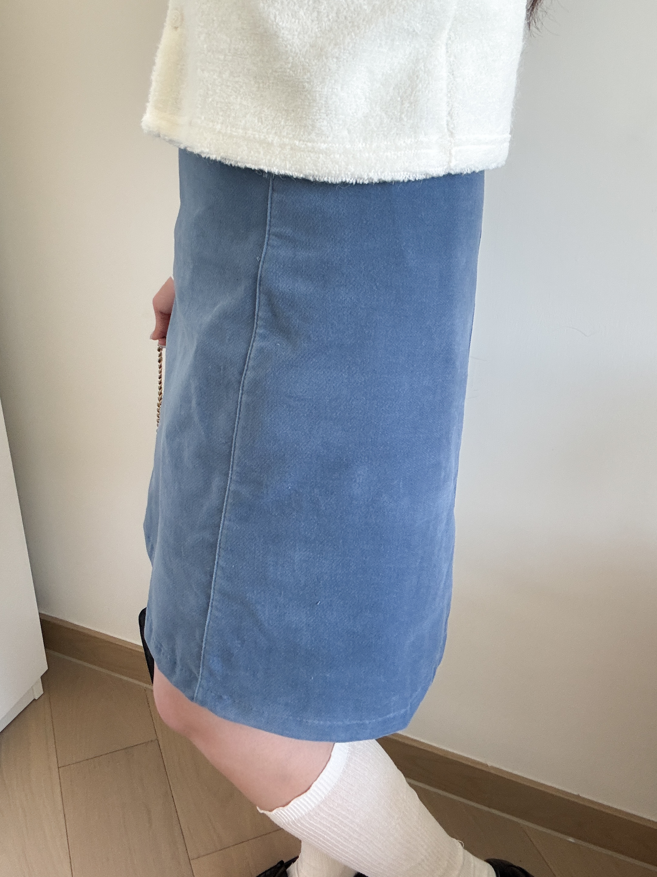 vintage velvet mid-skirt