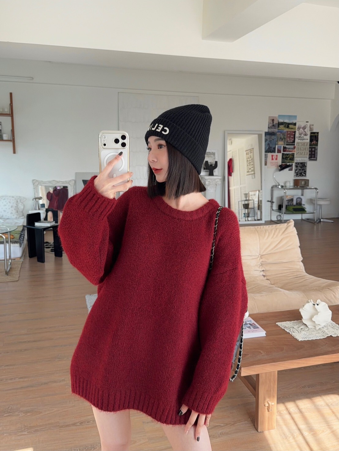 極簡圓領針織上衣