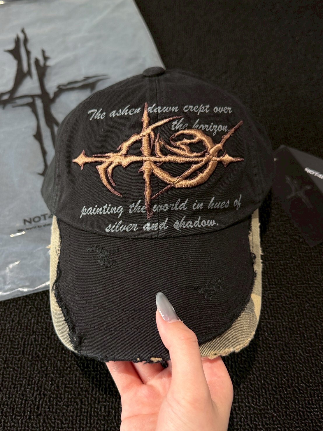 當火韓牌 444 NOT4NERD 刺繡Logo破壞迷彩拼接老帽