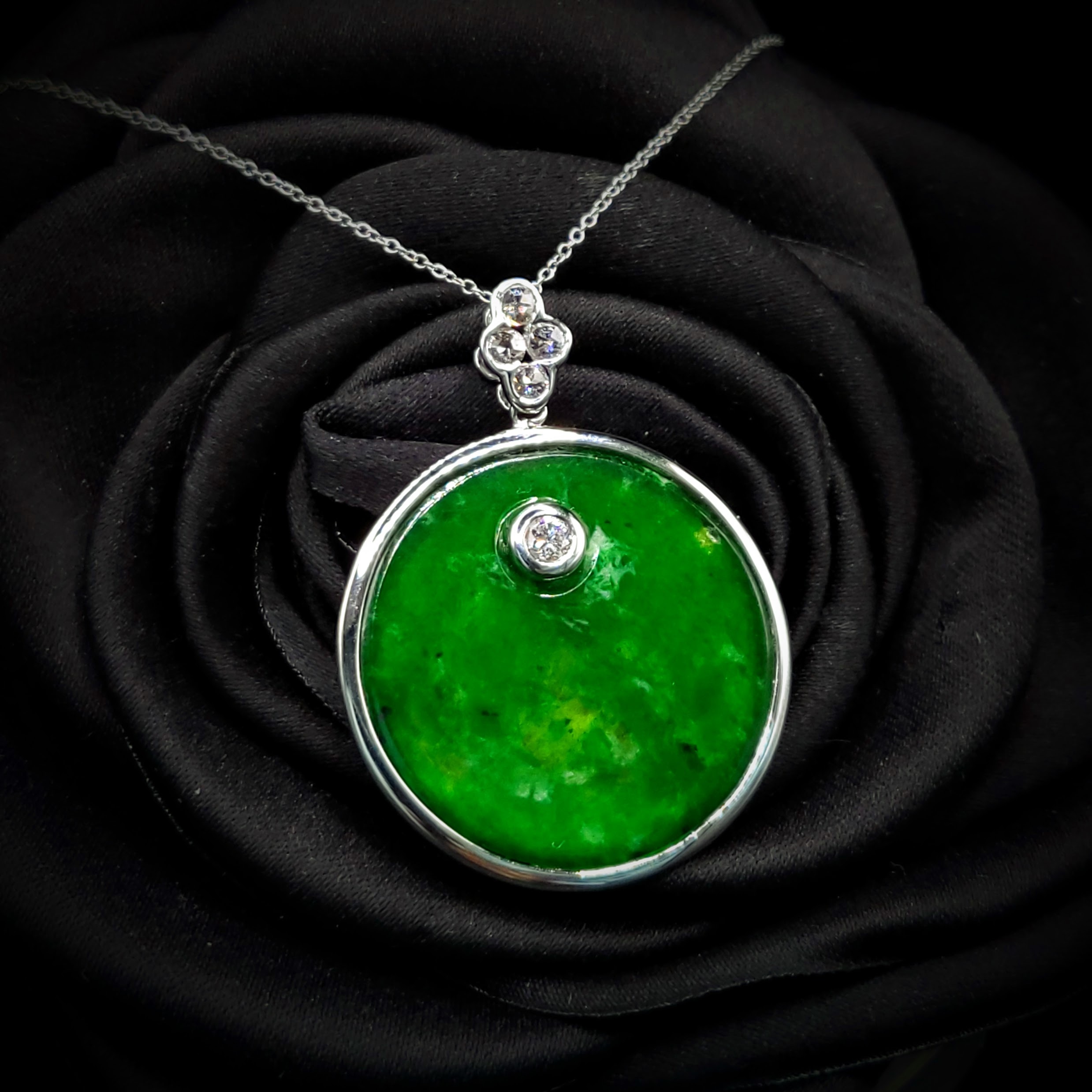 全新18K白金翡翠玉配39份鑽石吊墜