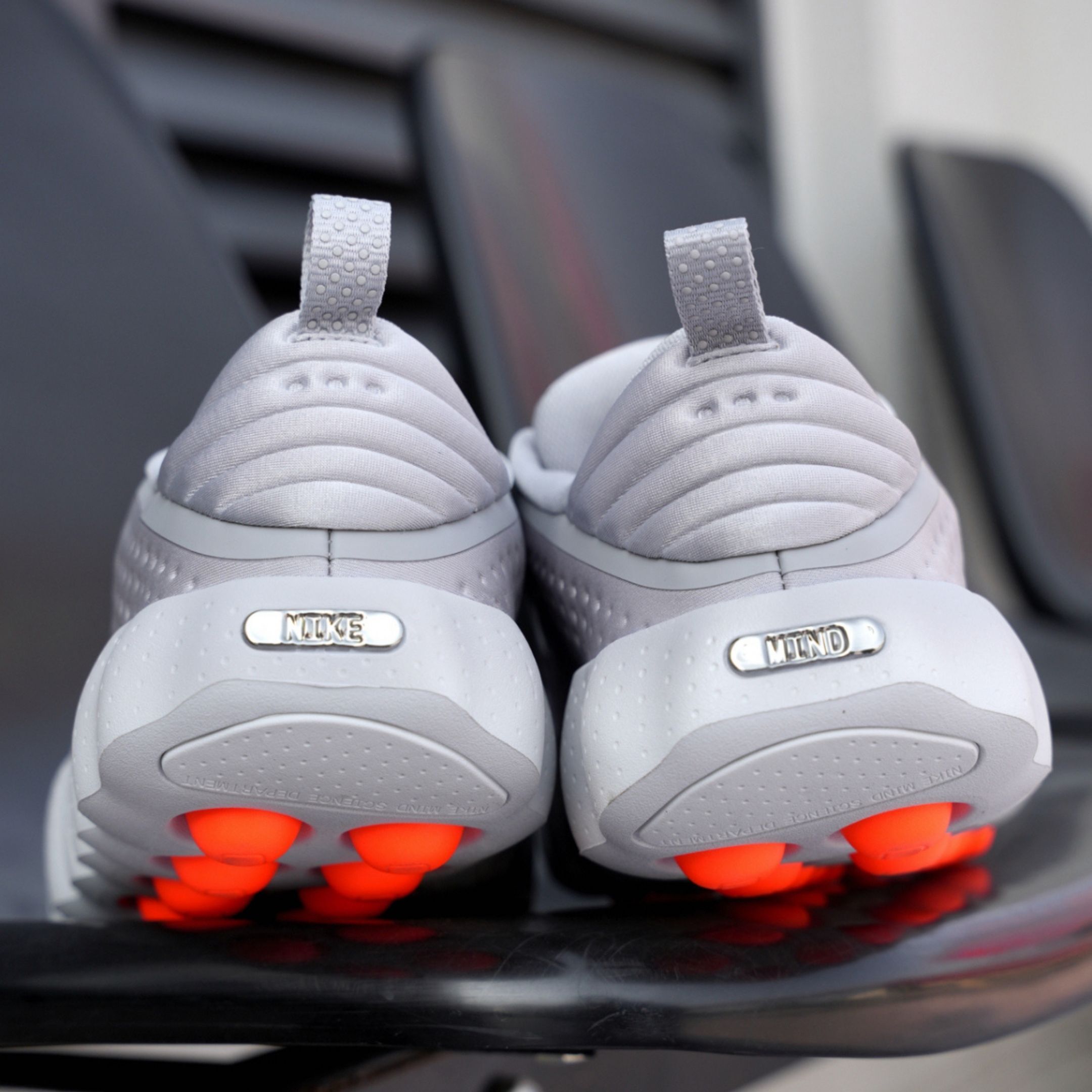 NICEDAY 代購 Nike Mind 002 灰 淺灰 灰白 機能 拖鞋 氣墊 舒適 按摩 HQ4308-003