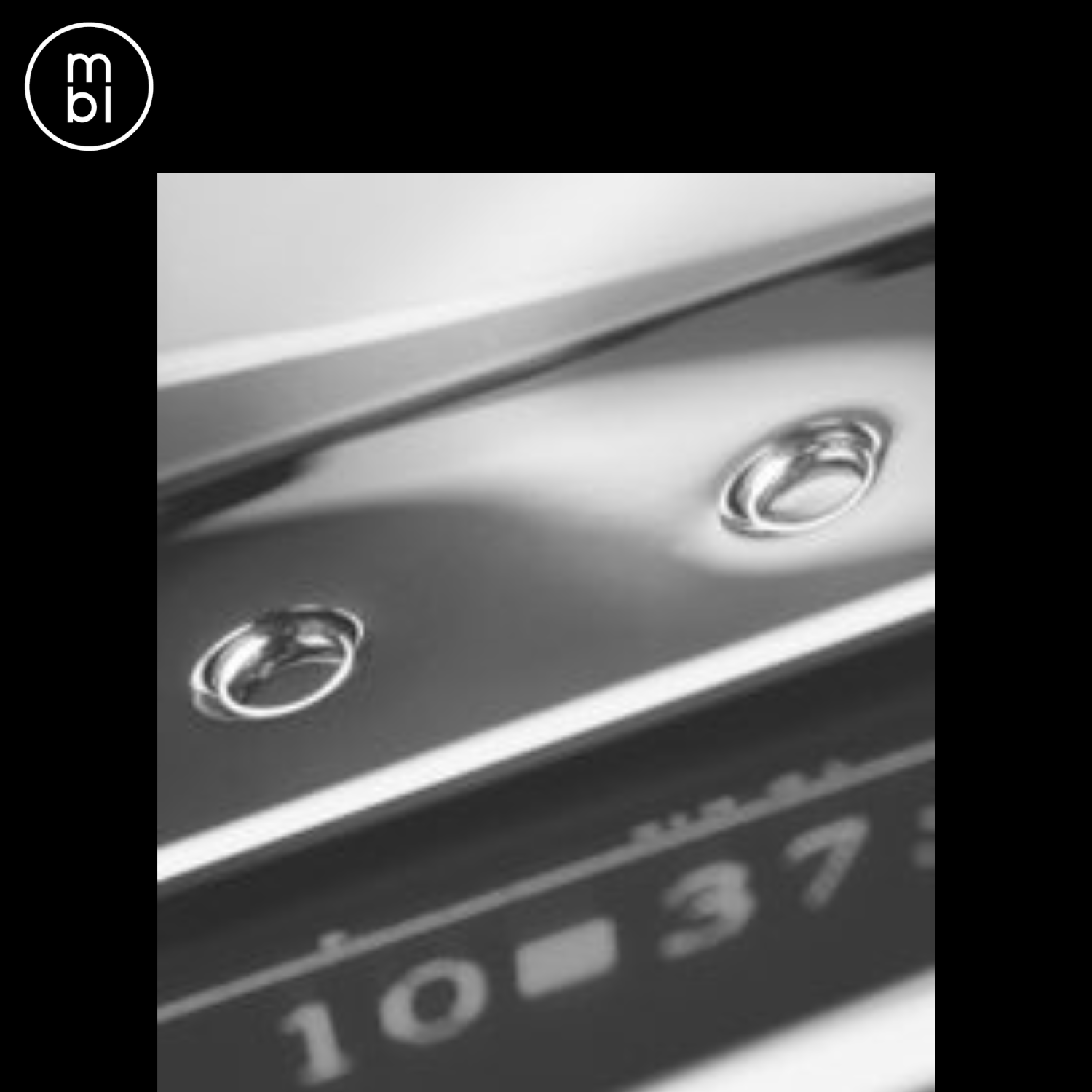 MBL Cadenza C31 CD-DAC Exterior Angle 5