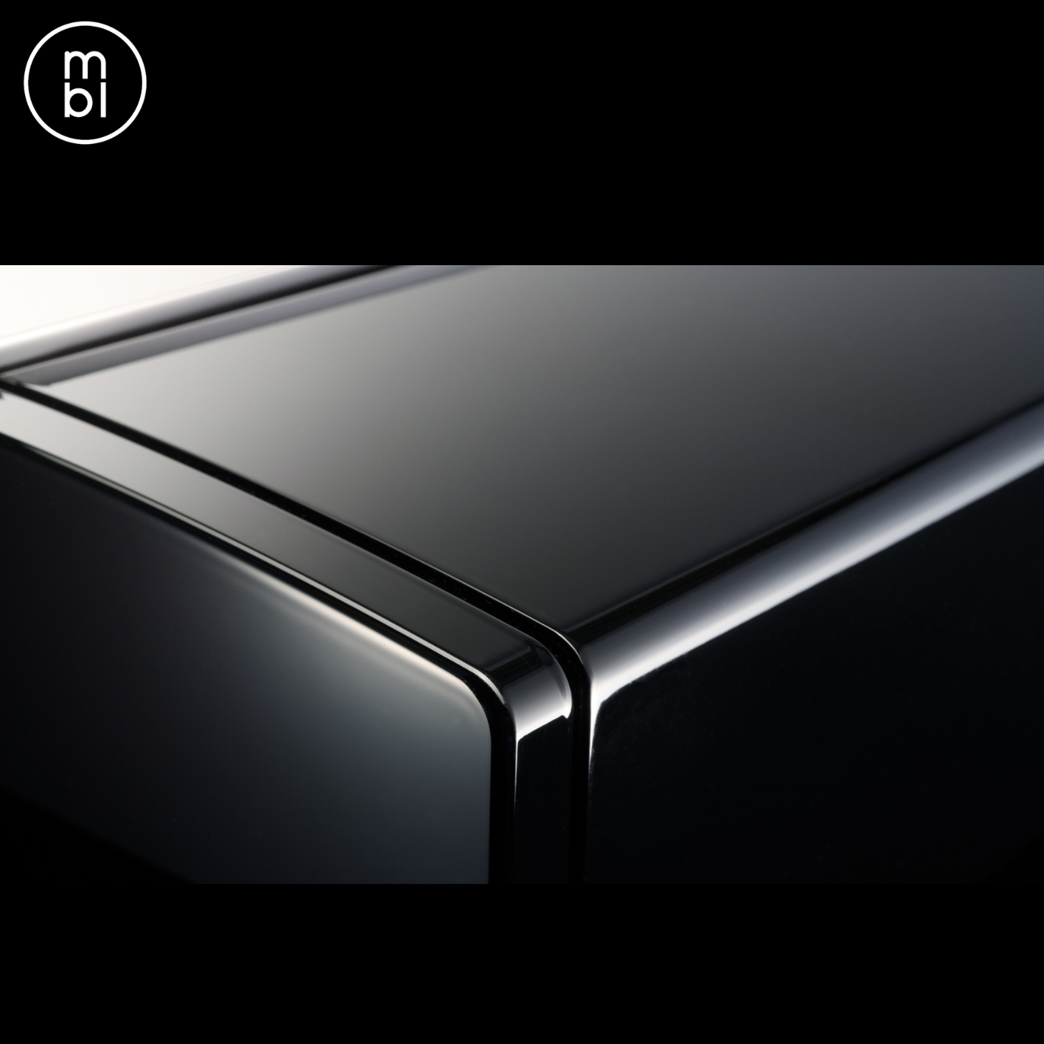 MBL Cadenza C31 CD-DAC Exterior Angle 4