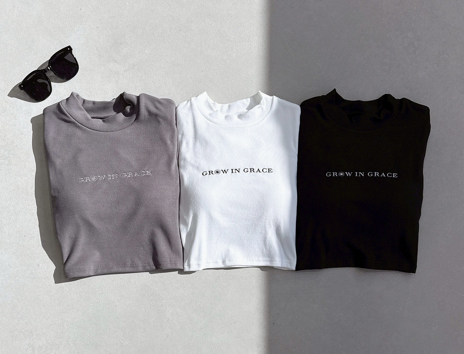 小花刺繡字罩杯磨毛衣