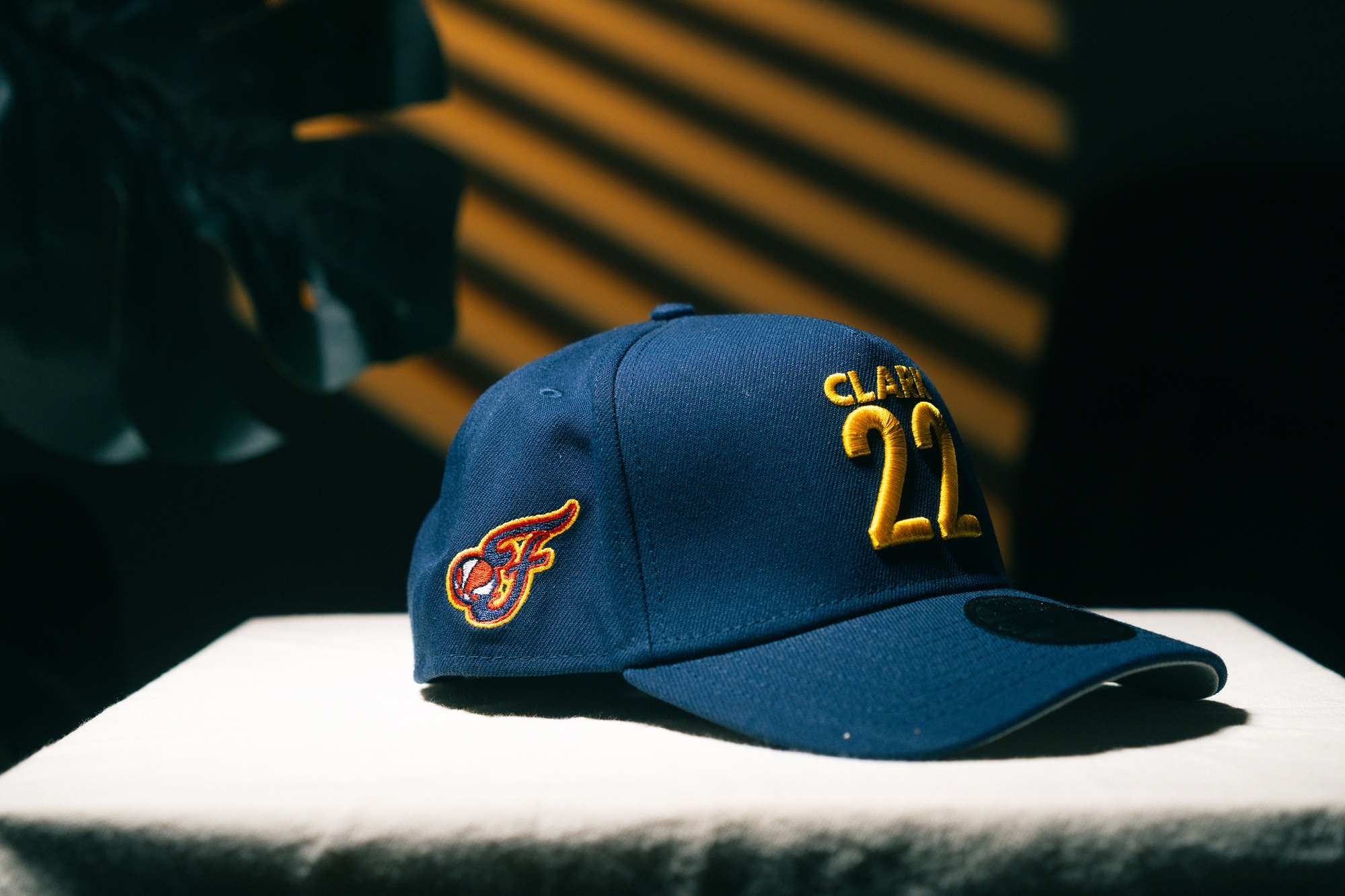 WNBA帽子 Caitlin Clark 印地安那狂熱 #22 深藍 老帽 New Era 9FORTY 可調式 全新