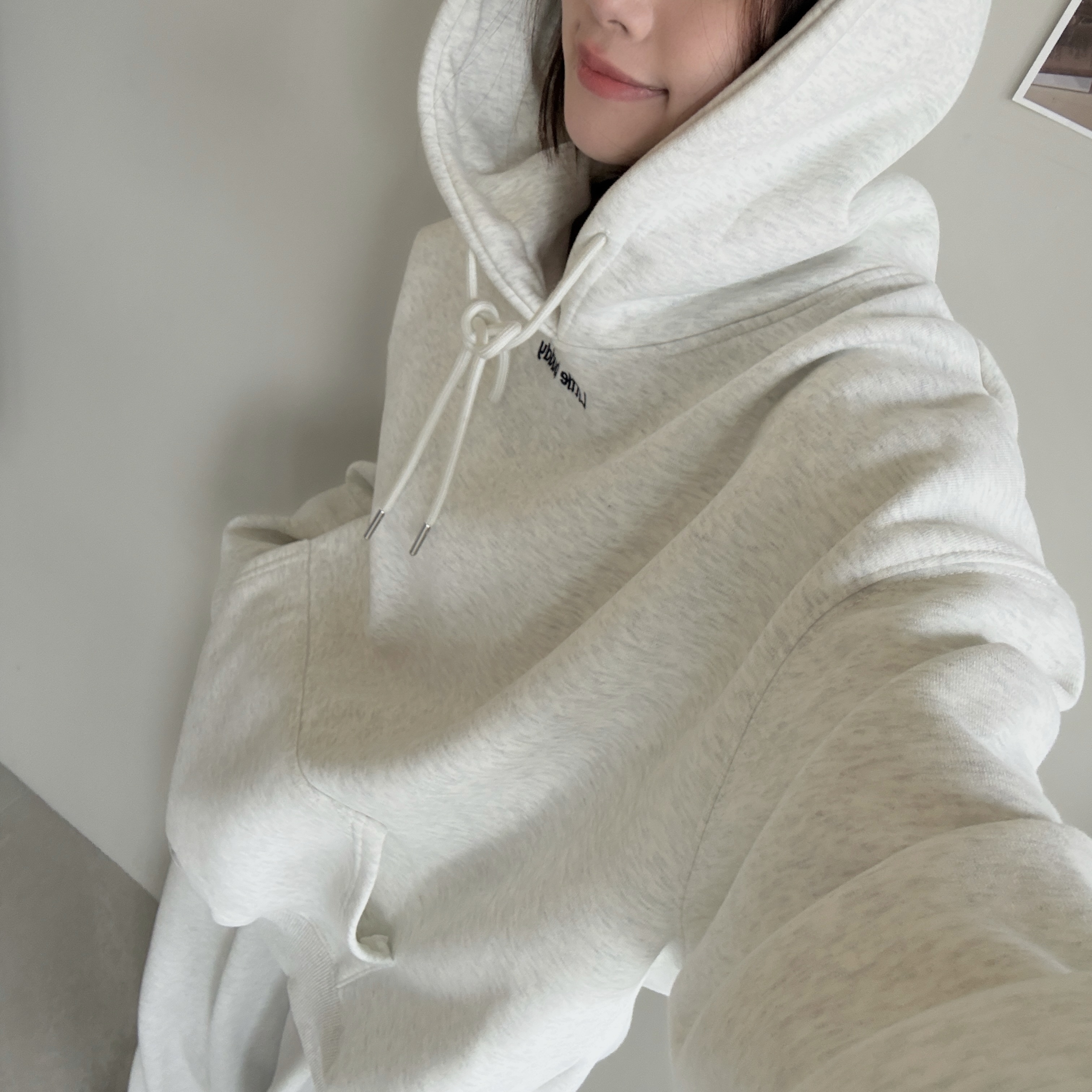 字母刺繡絨絨帽T