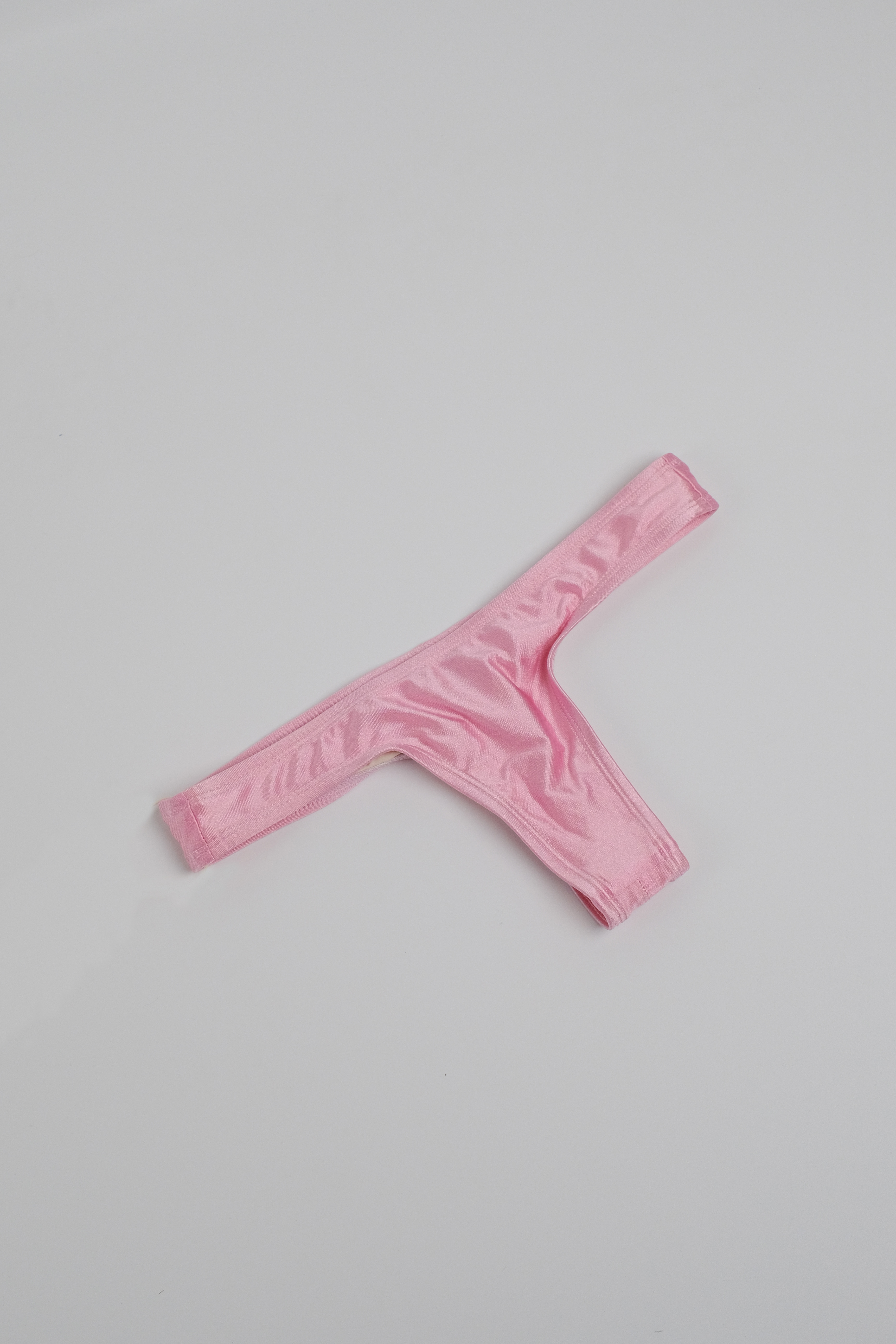 E302 絲光中版丁字泳褲​特別色-S