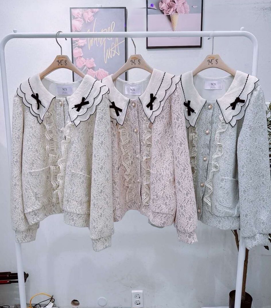 M65  羊毛30 % 胸42 長23 $449 (一口價)