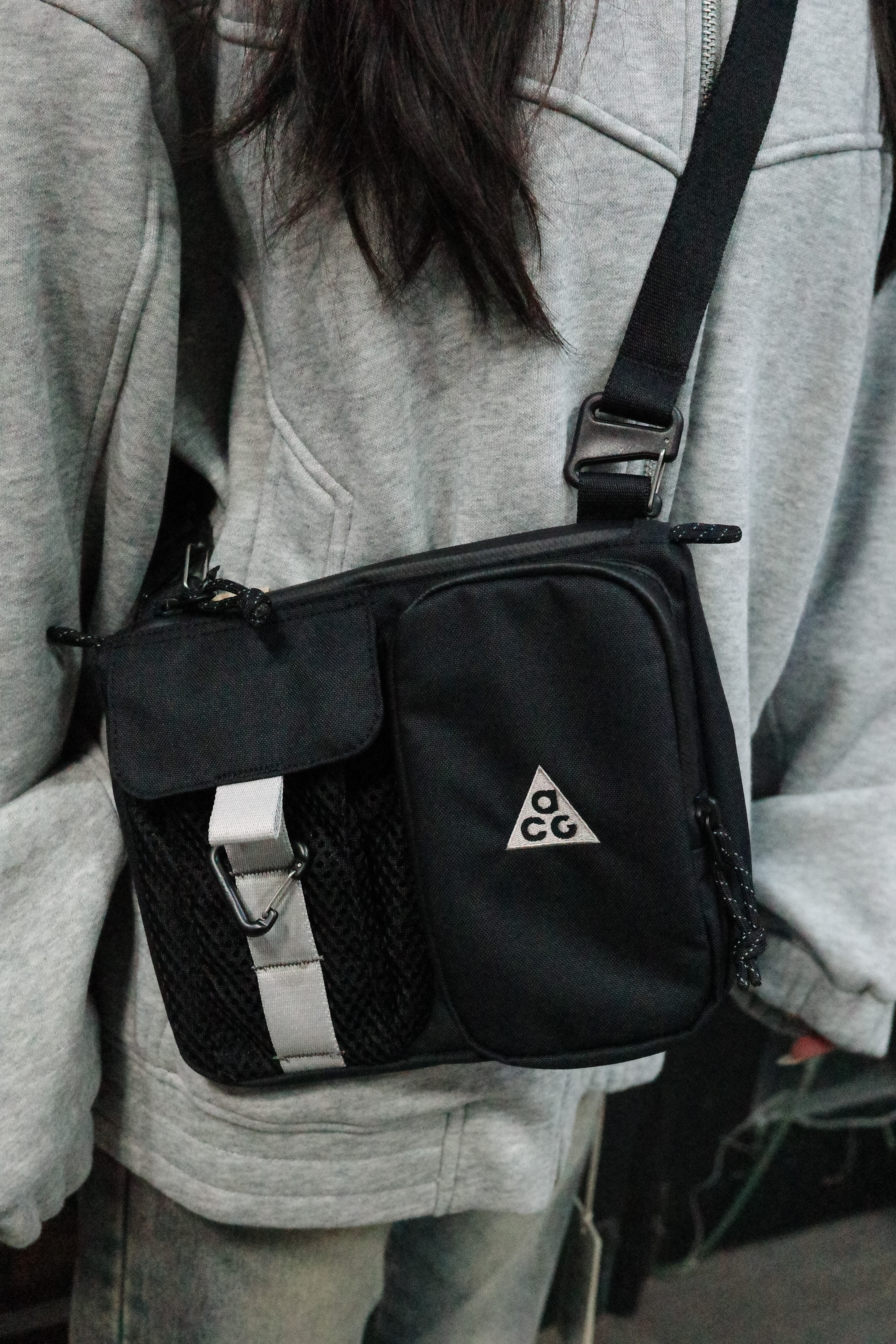 Nike ACG DAYMAX 黑色 戶外 實用 多口袋 小包 斜背包 HJ8180-010