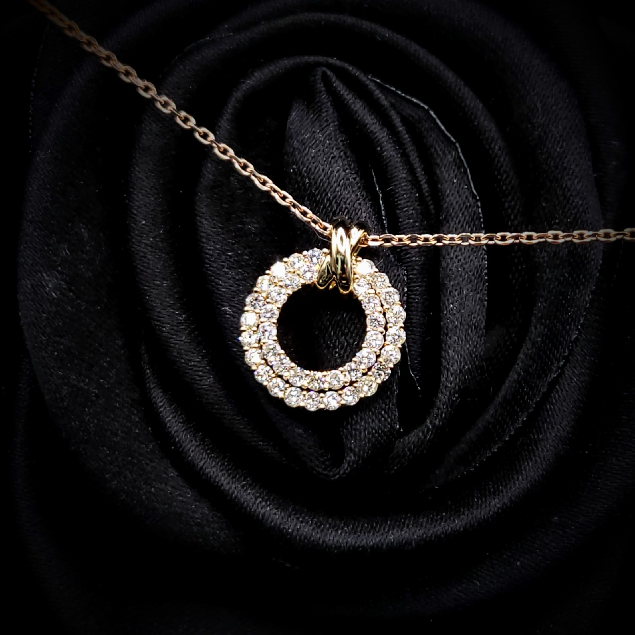 全新18K黃金38份鑽石吊墜