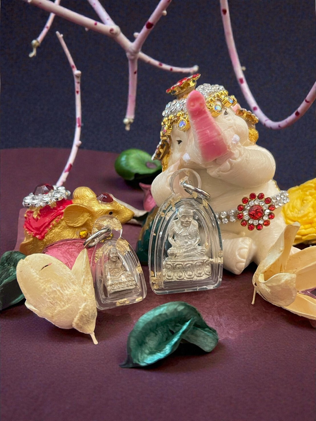 龍婆拓盒裝 (大 小)