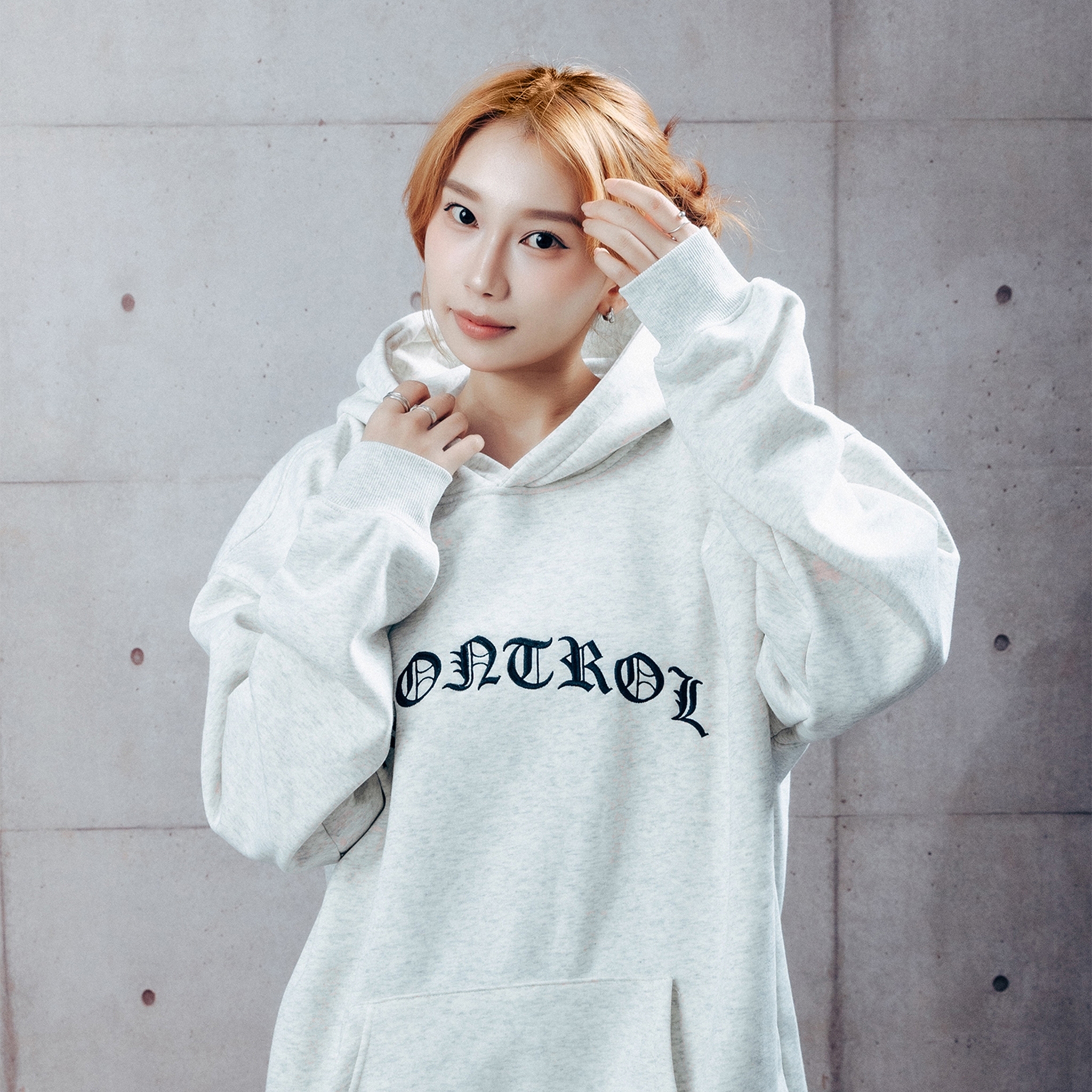 XCTRL 弧形歌德寬版帽T-麻灰