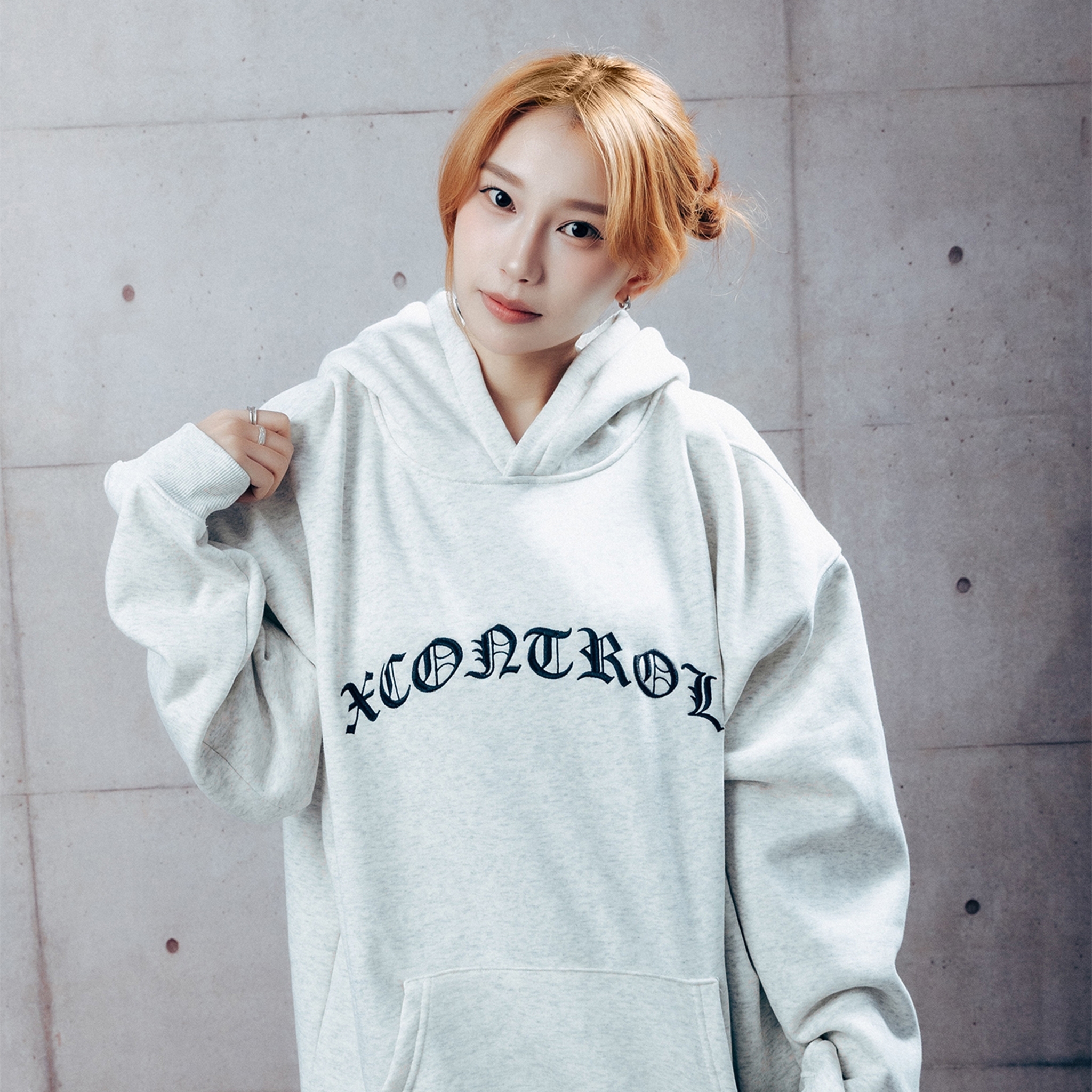 XCTRL 弧形歌德寬版帽T-麻灰