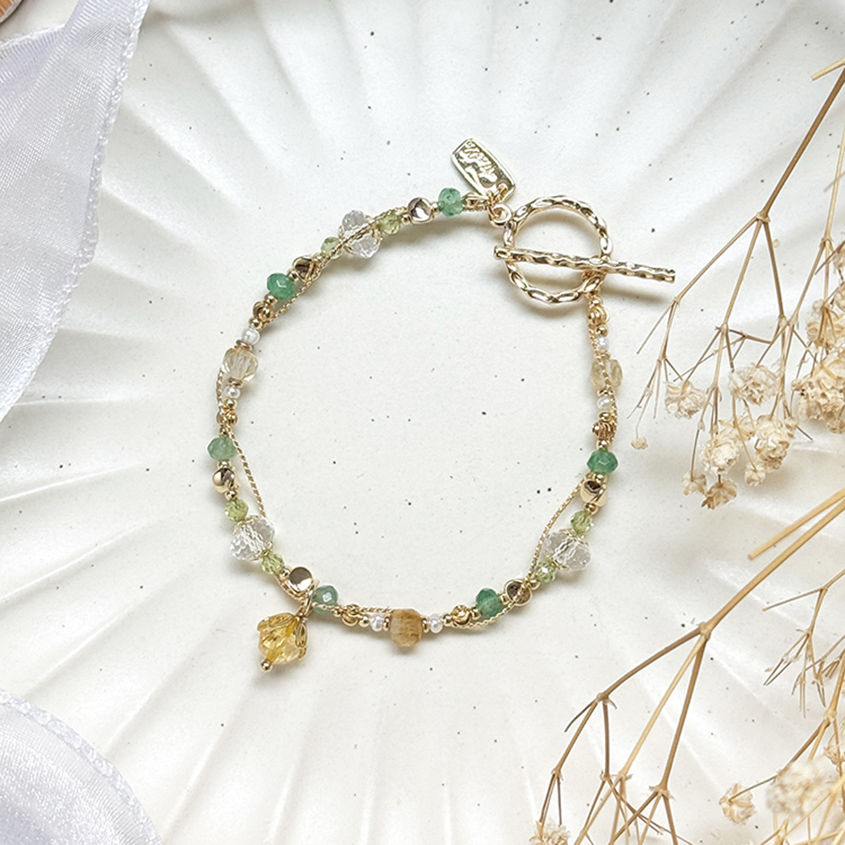 生日花 • 參月貳參 • 水仙花 – 東陵黃水晶 – 手鍊