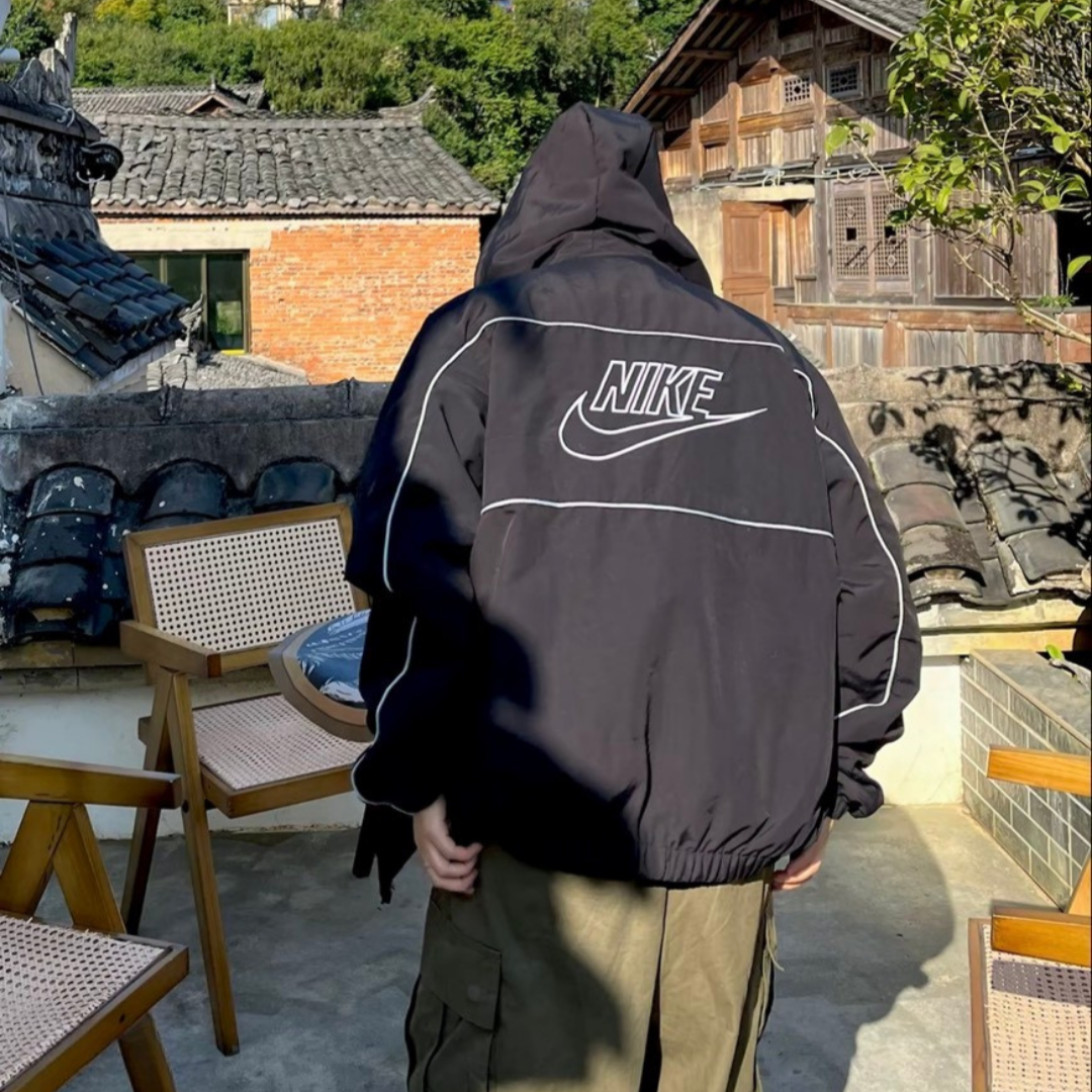 "代購" NIKE CLUB 輕量尼龍 防風 連帽外套 HJ2013-010