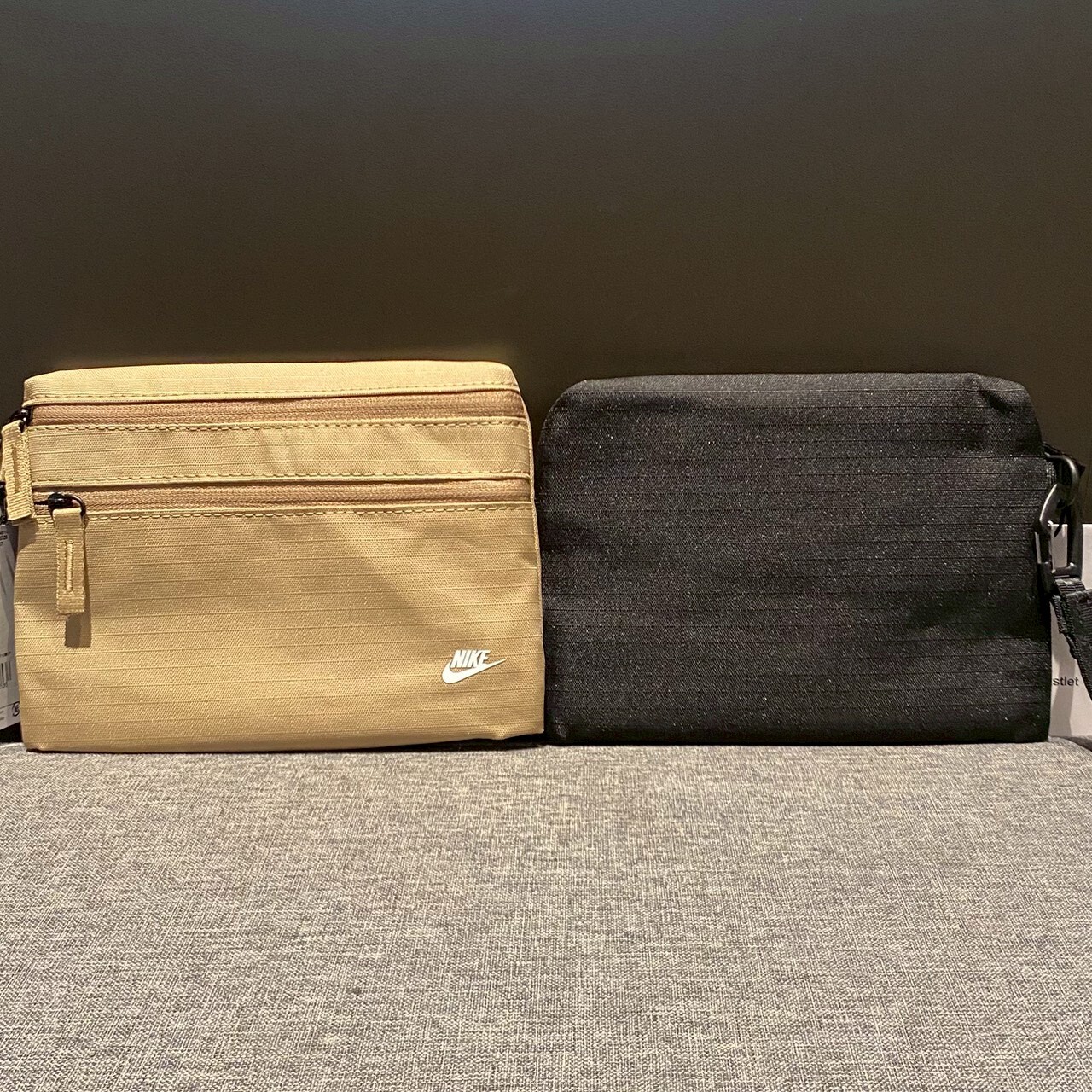 Nike Club 手腕包 IQ6031-207/IQ6031-091