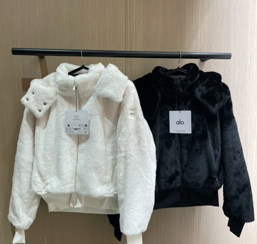 美國 ALO 仿免毛 外套