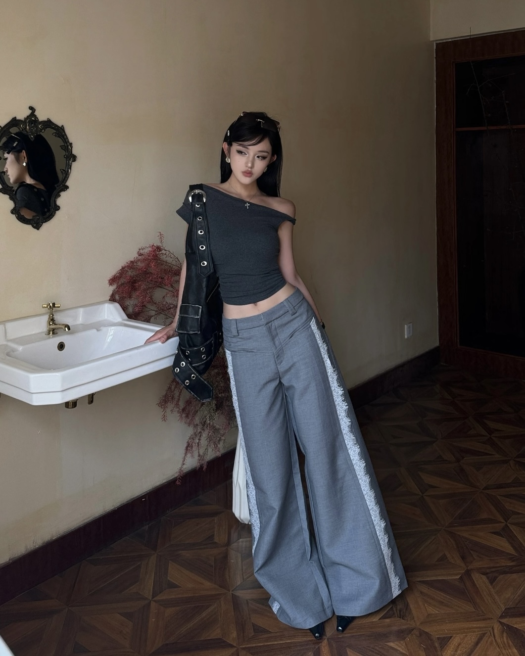 IVORY 蕾絲 花邊 修身 西裝褲 兩色 C4776