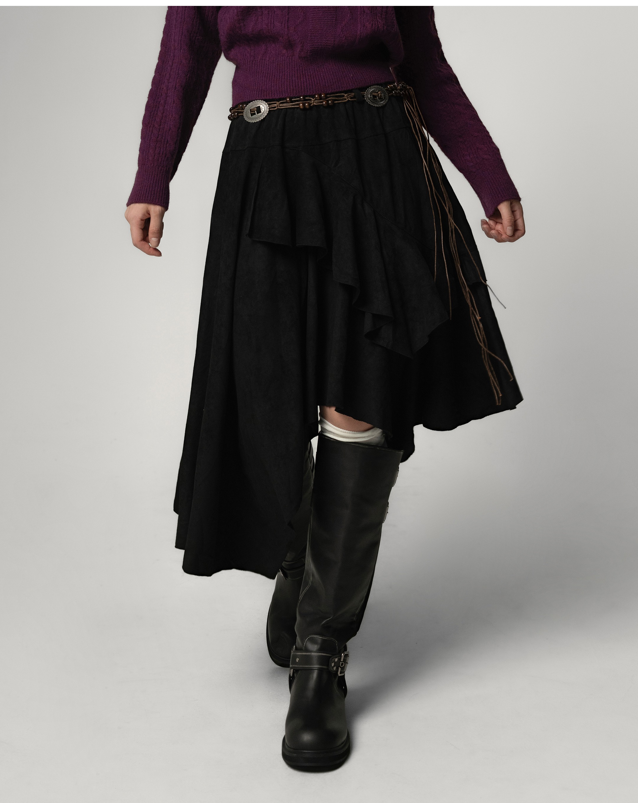 NOIRMUTE SUEDE ASYMMETRIC FRILL BANDING MIDI SKIRT (BELT SET)