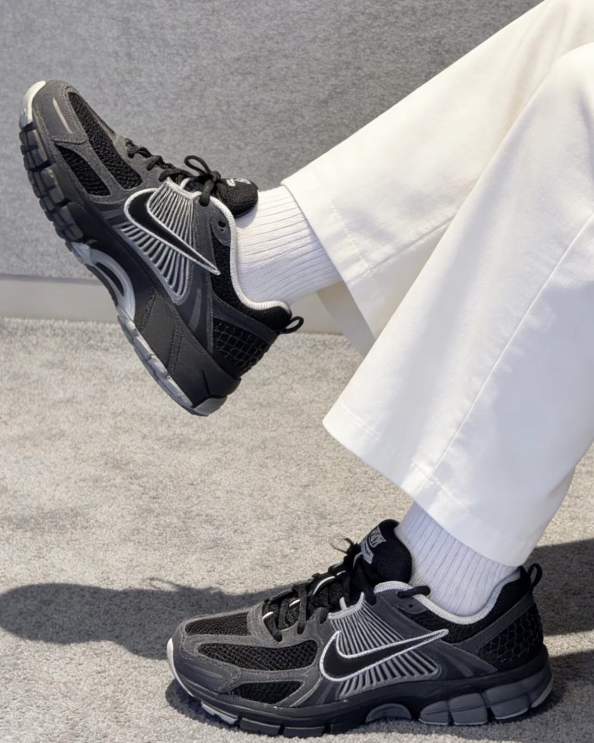 【逢甲 FUZZY】Nike Zoom Vomero 5 "Anthracite Flat" 鐵灰 HF1553-006