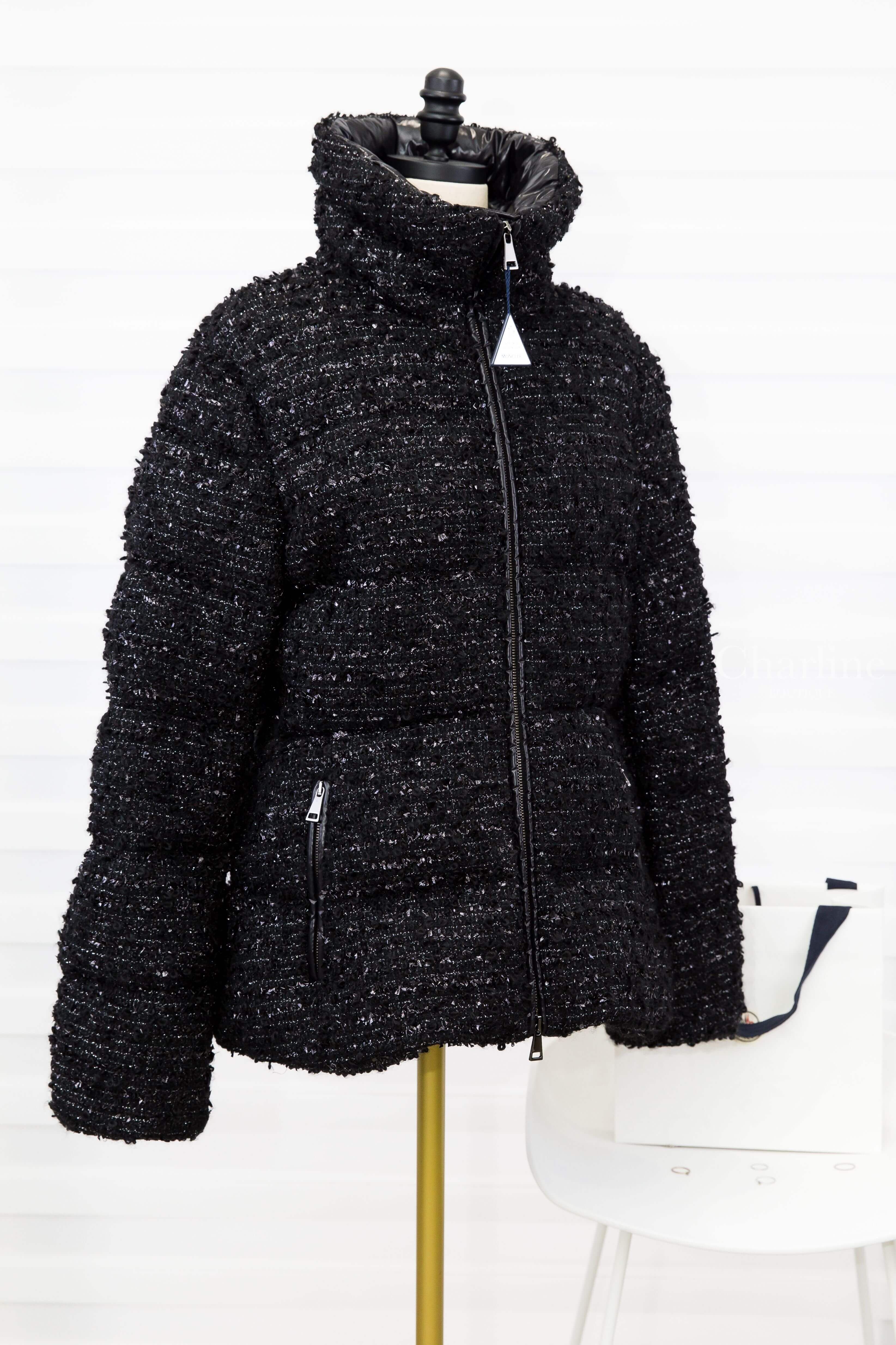 Moncler Urbel Tweed Short Down Jacket 黑色立領粗毛呢拉鍊收腰羽絨外套-Charline Boutique 精品代購