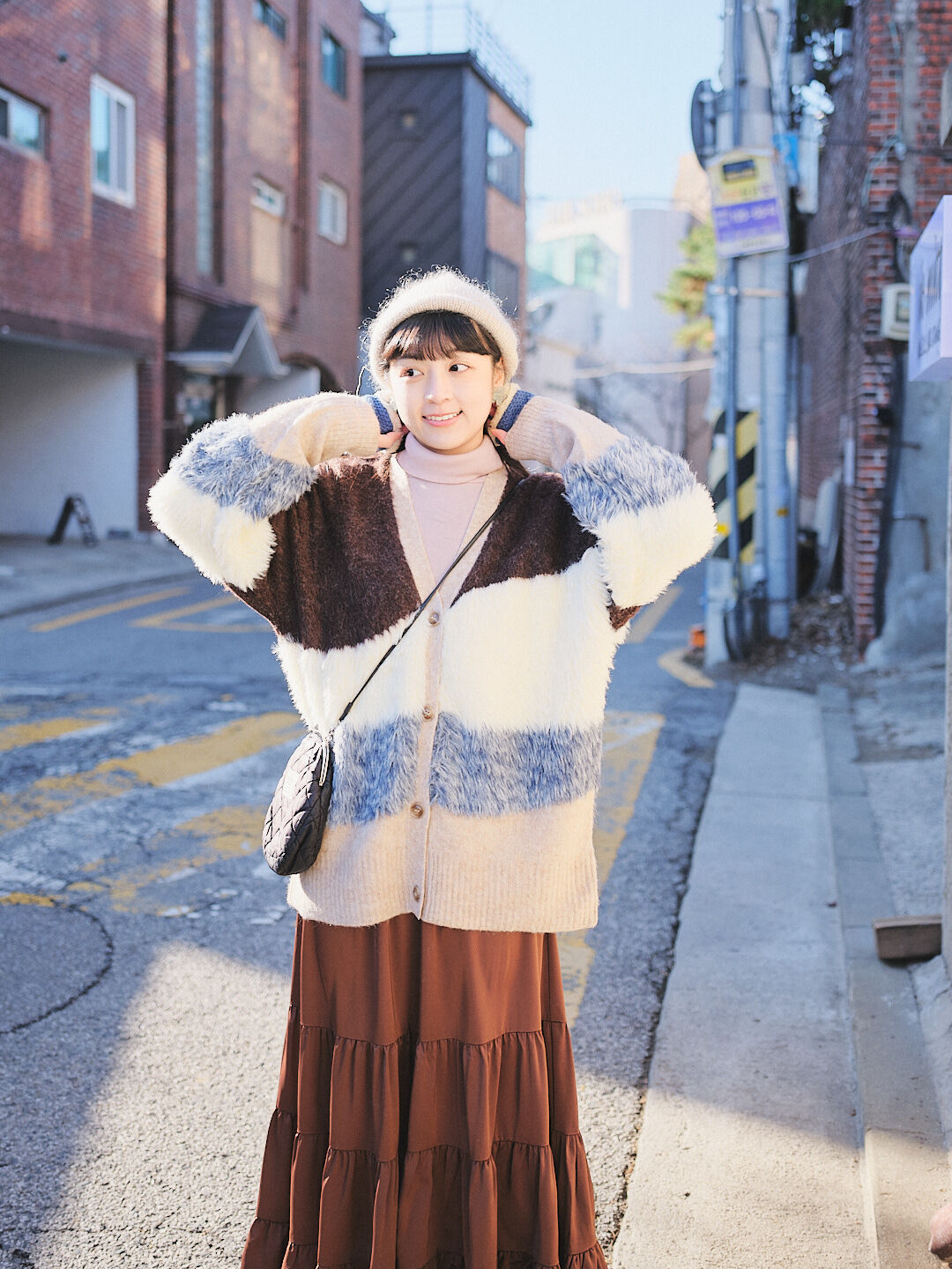 (限量)普羅旺斯光！大理石針織V領開衫(兩色-棕)